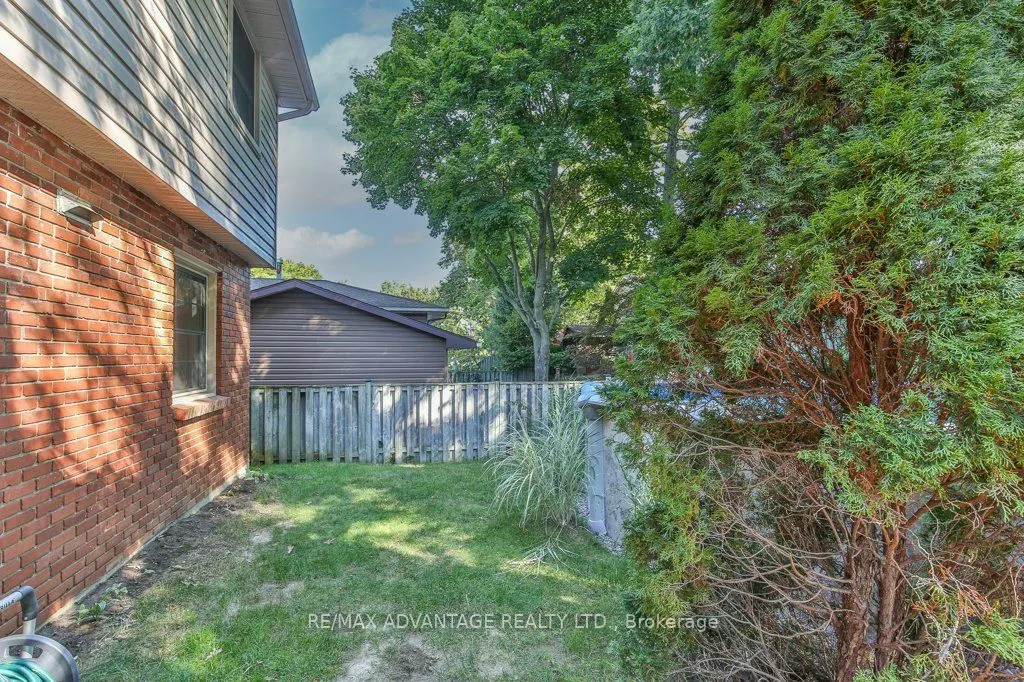 70 Fairlane Road