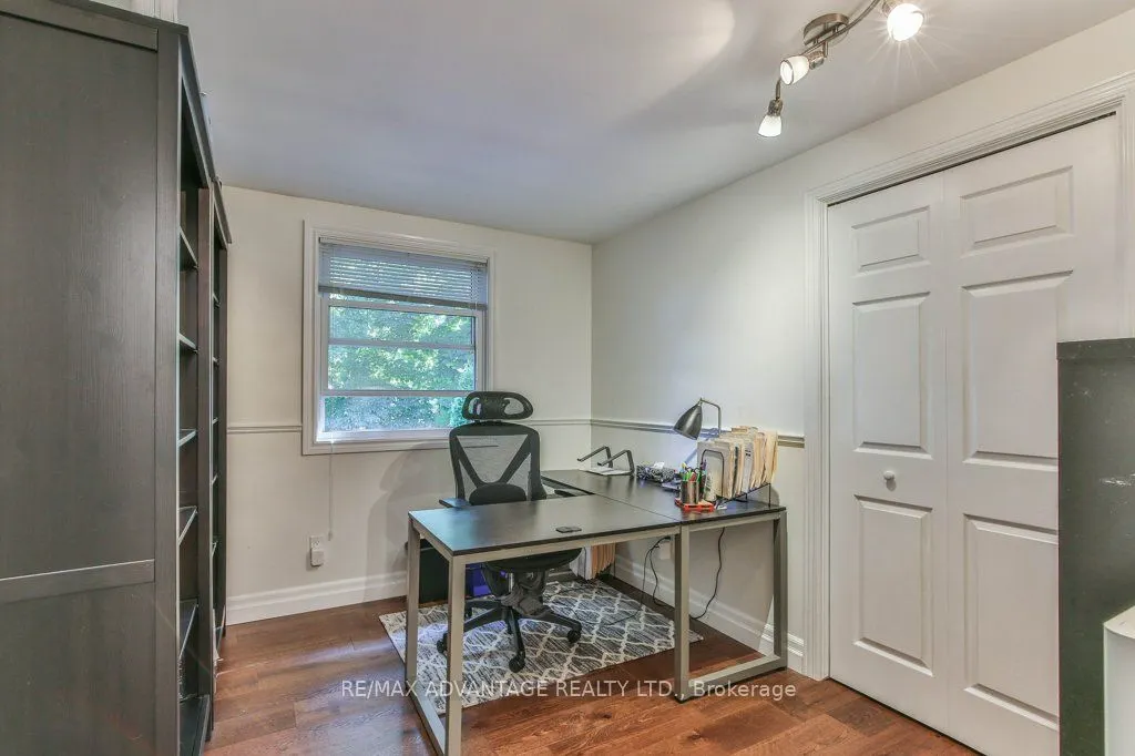 70 Fairlane Road