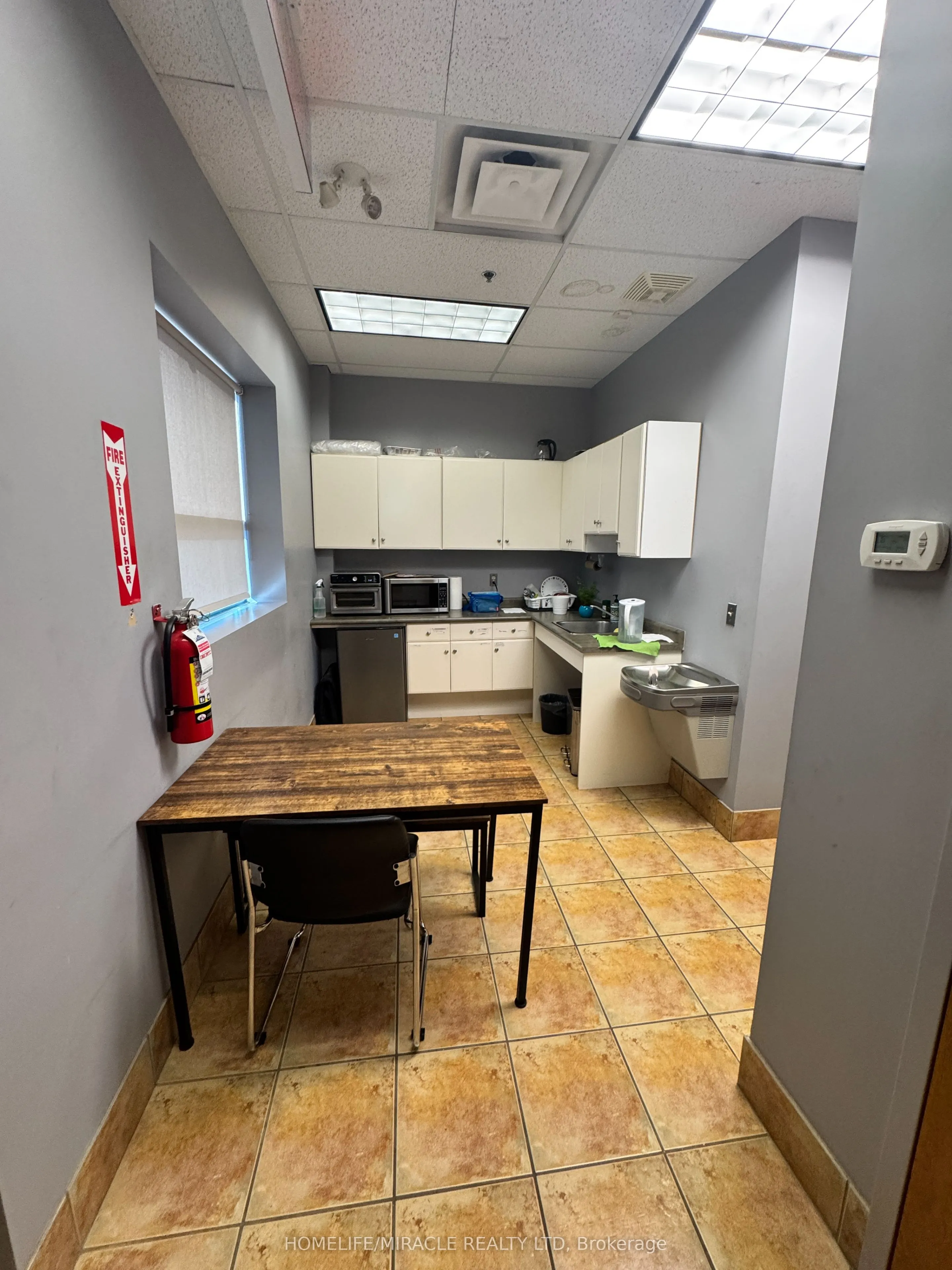 255 Woodlawn Road W, #109