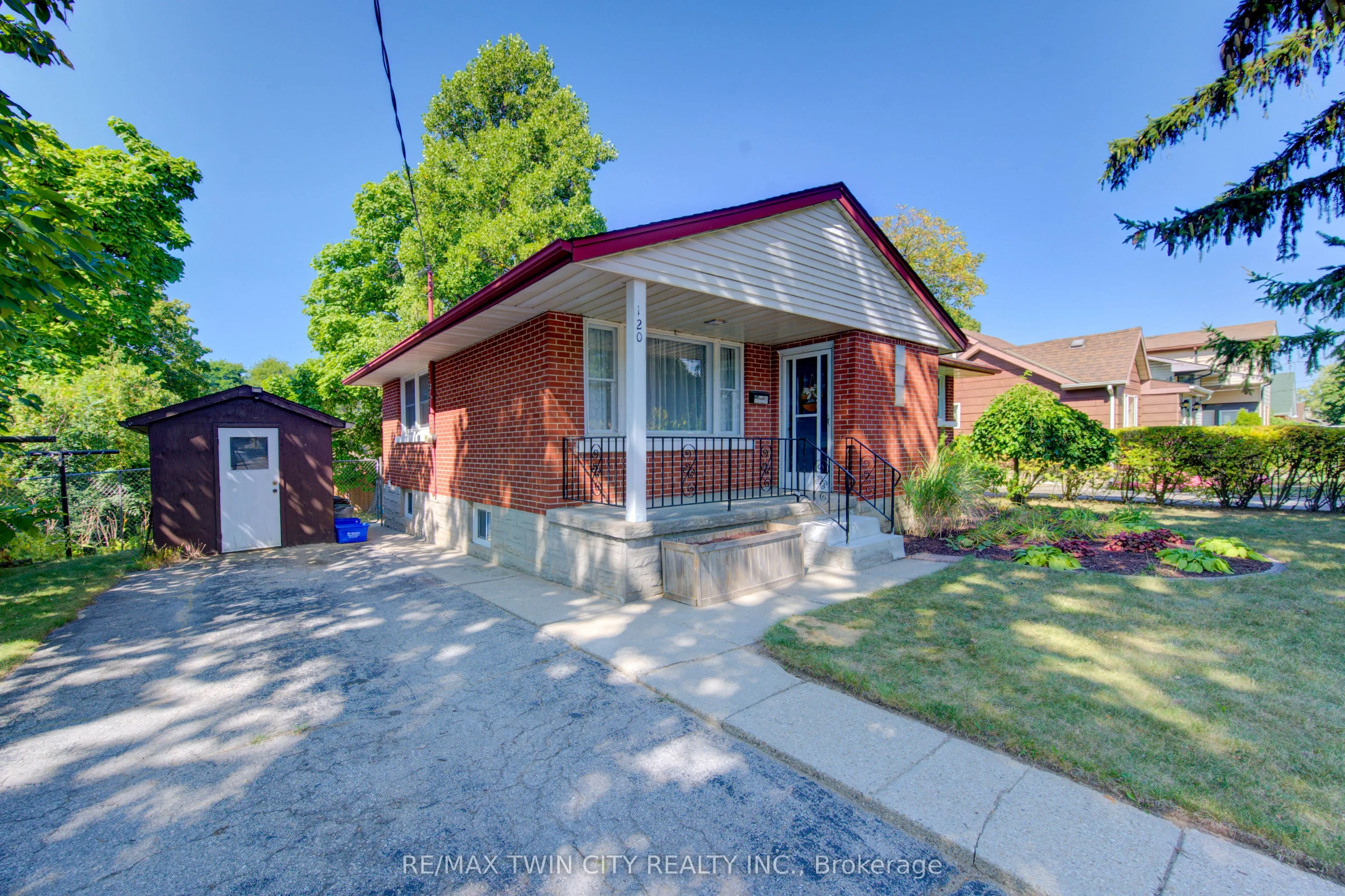 120 Fourth Avenue