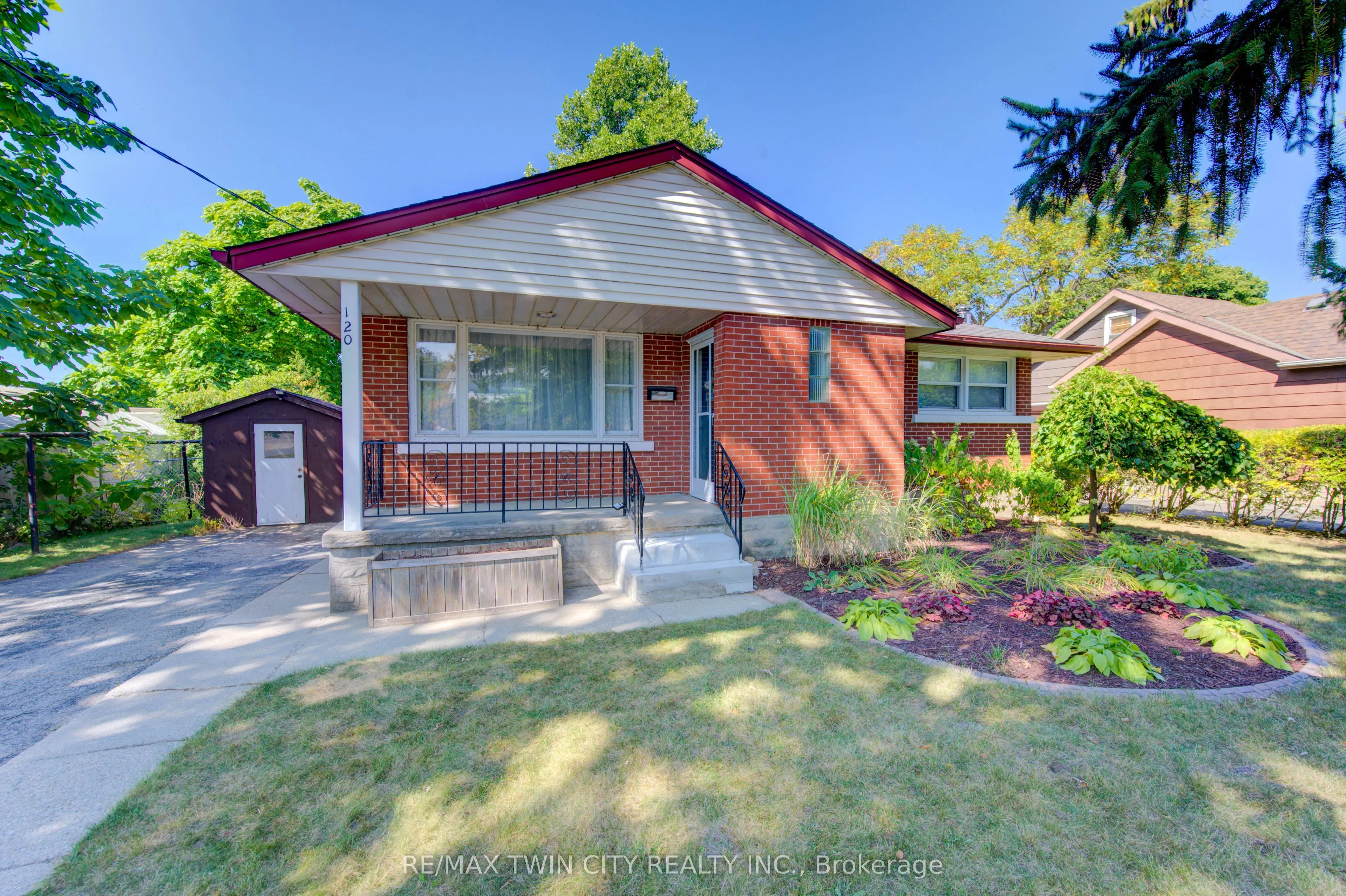 120 Fourth Avenue