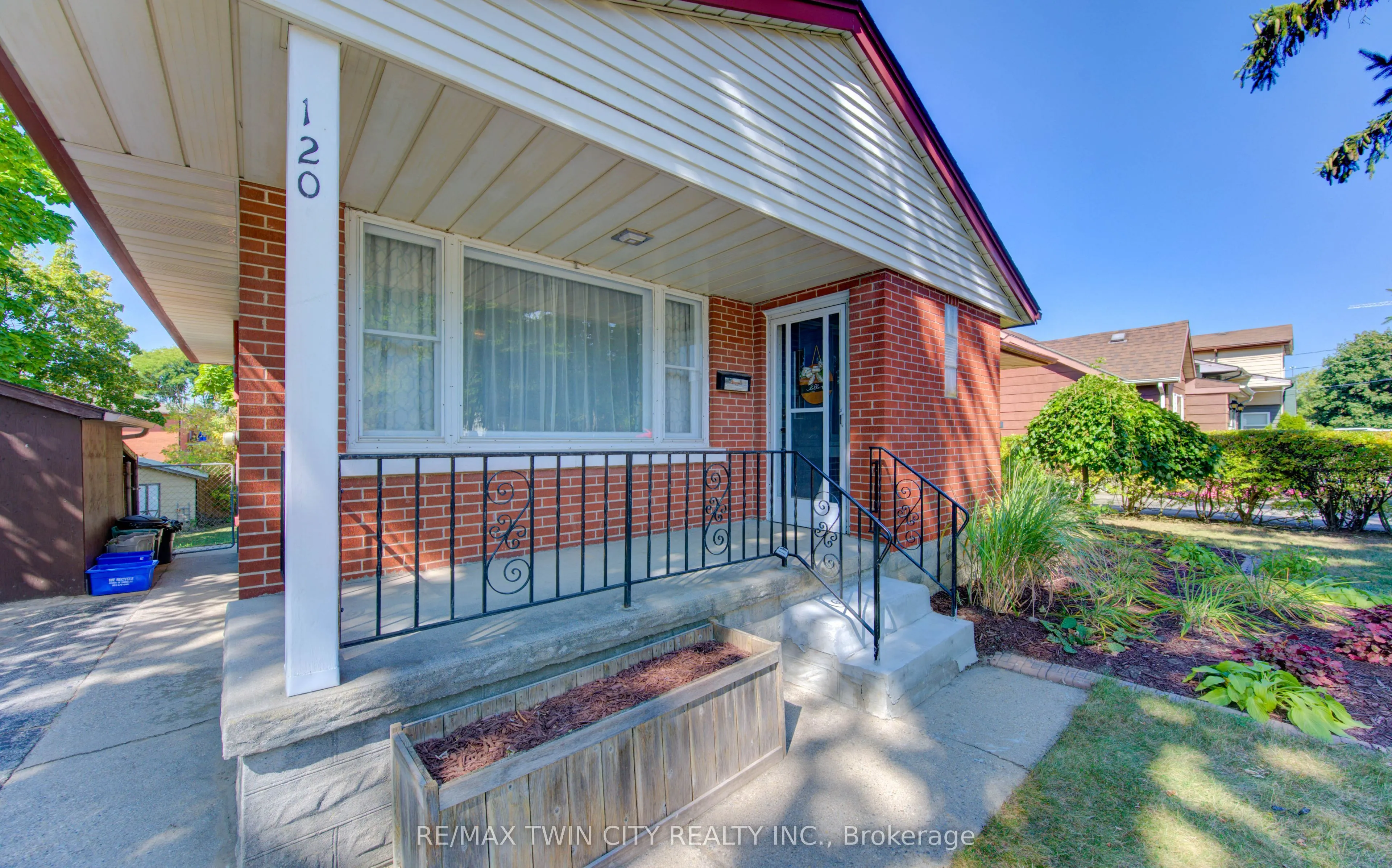 120 Fourth Avenue