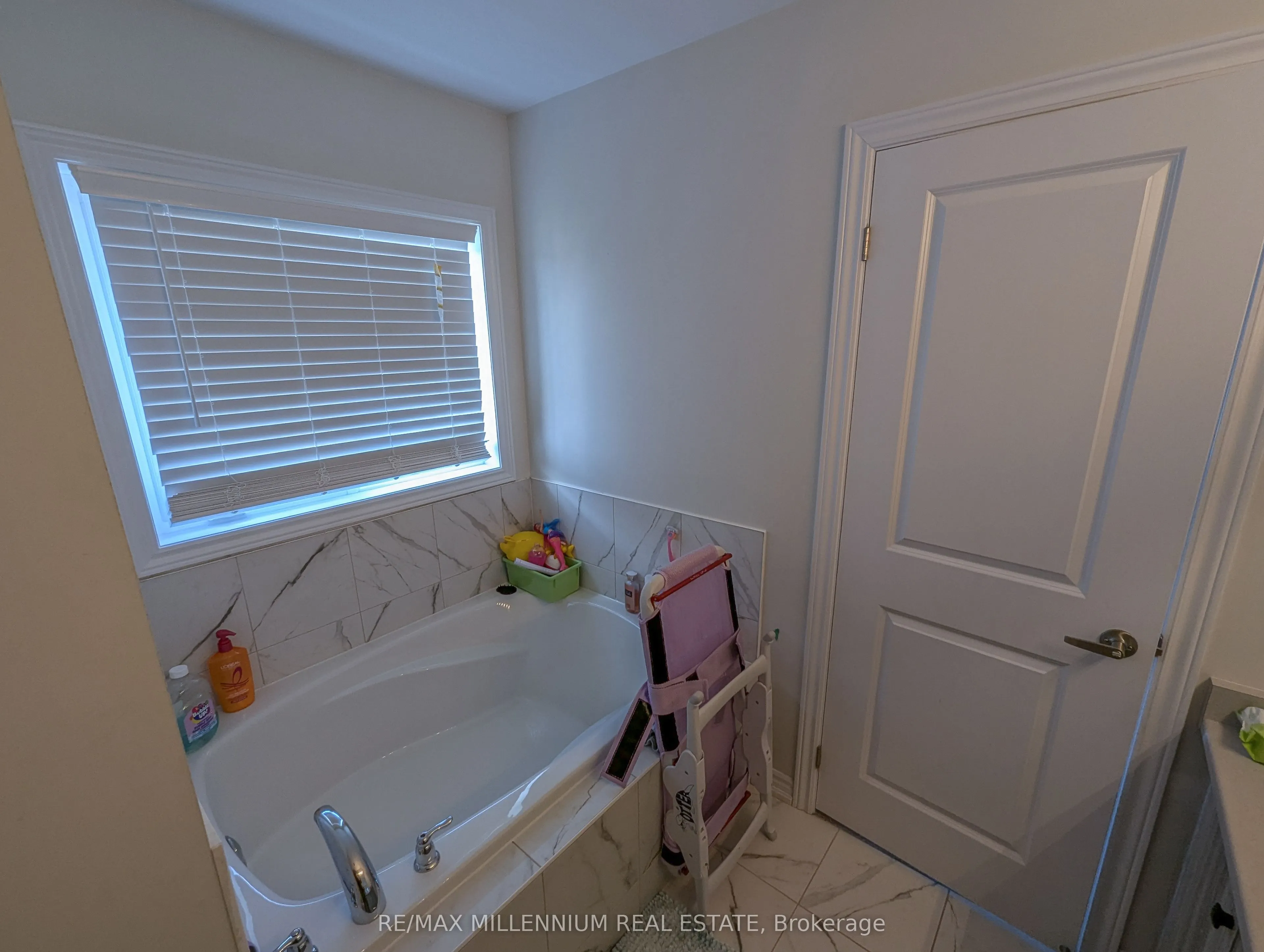 136 Tumblewood Place