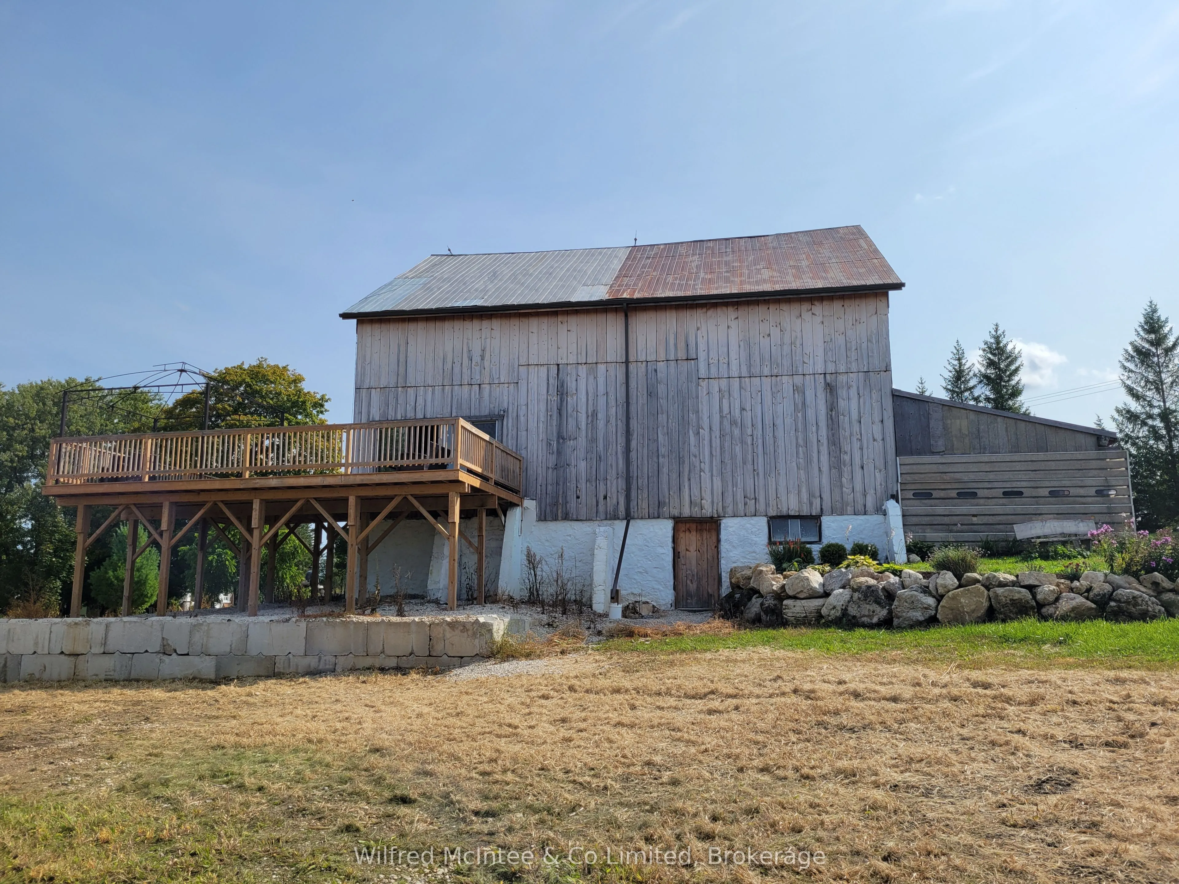 316900 HWY 6
