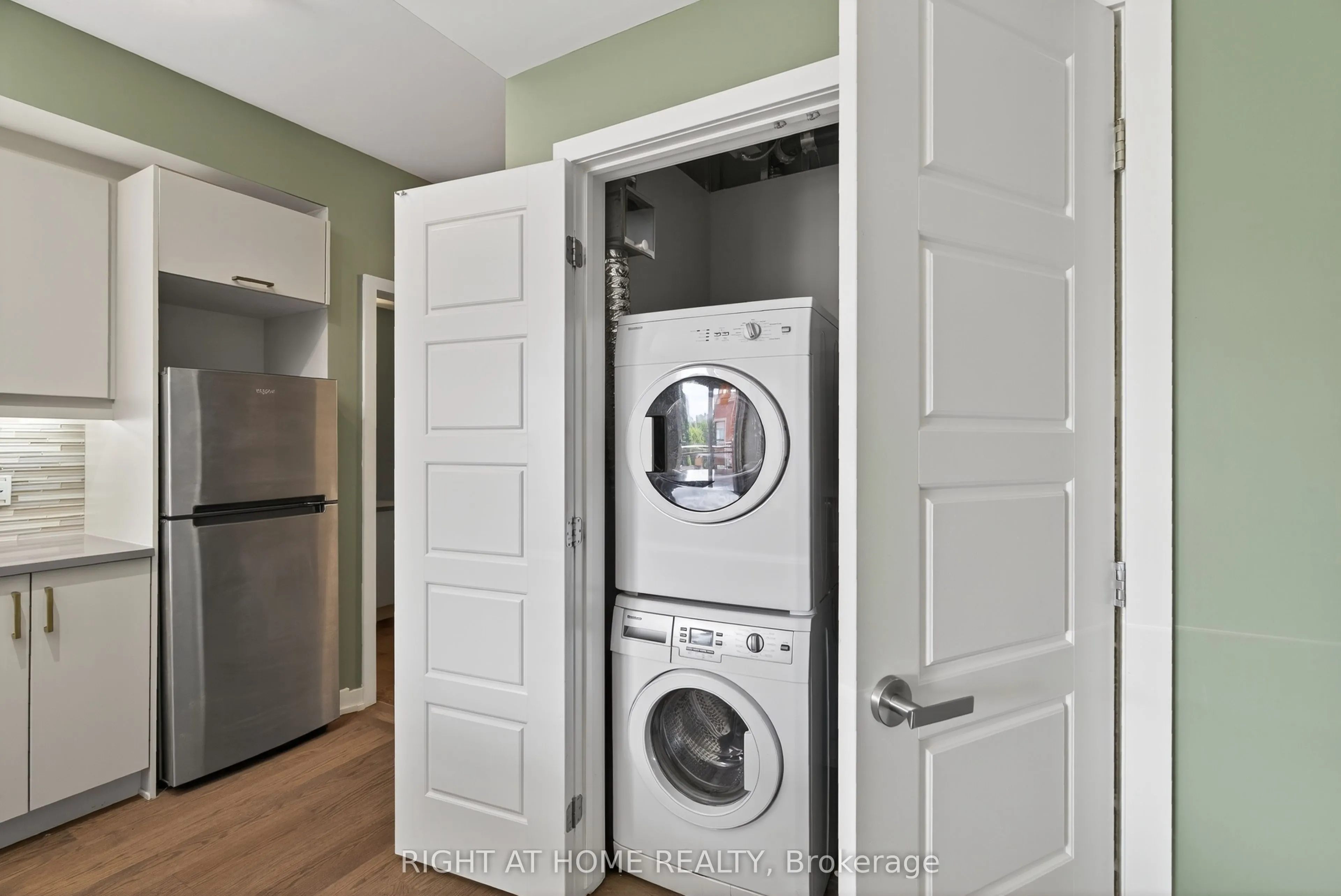 316 Bruyere Street, #517