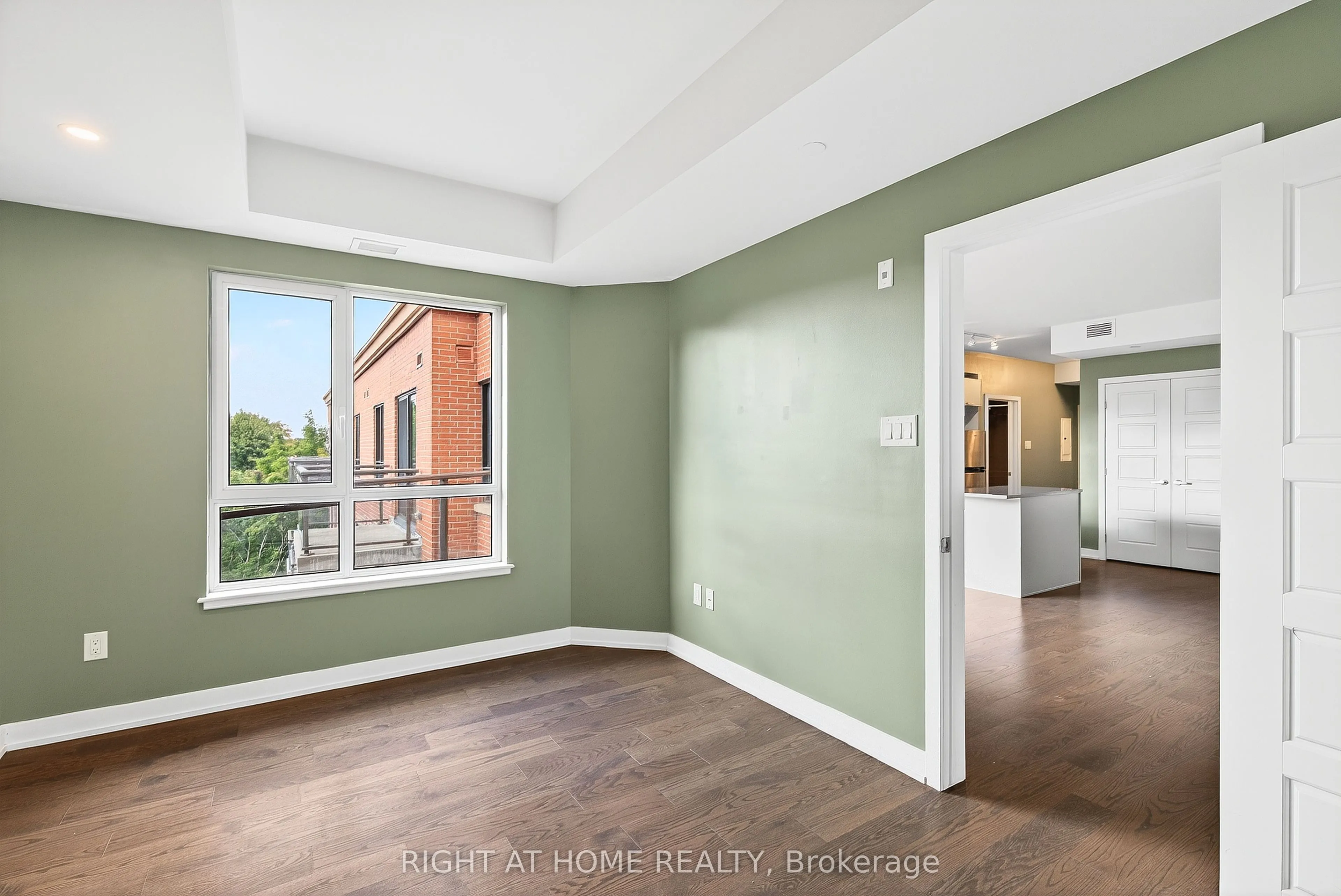 316 Bruyere Street, #517