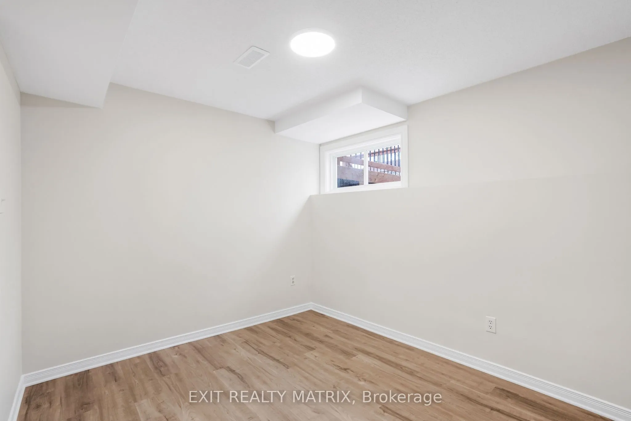 58 Castlebeau Street