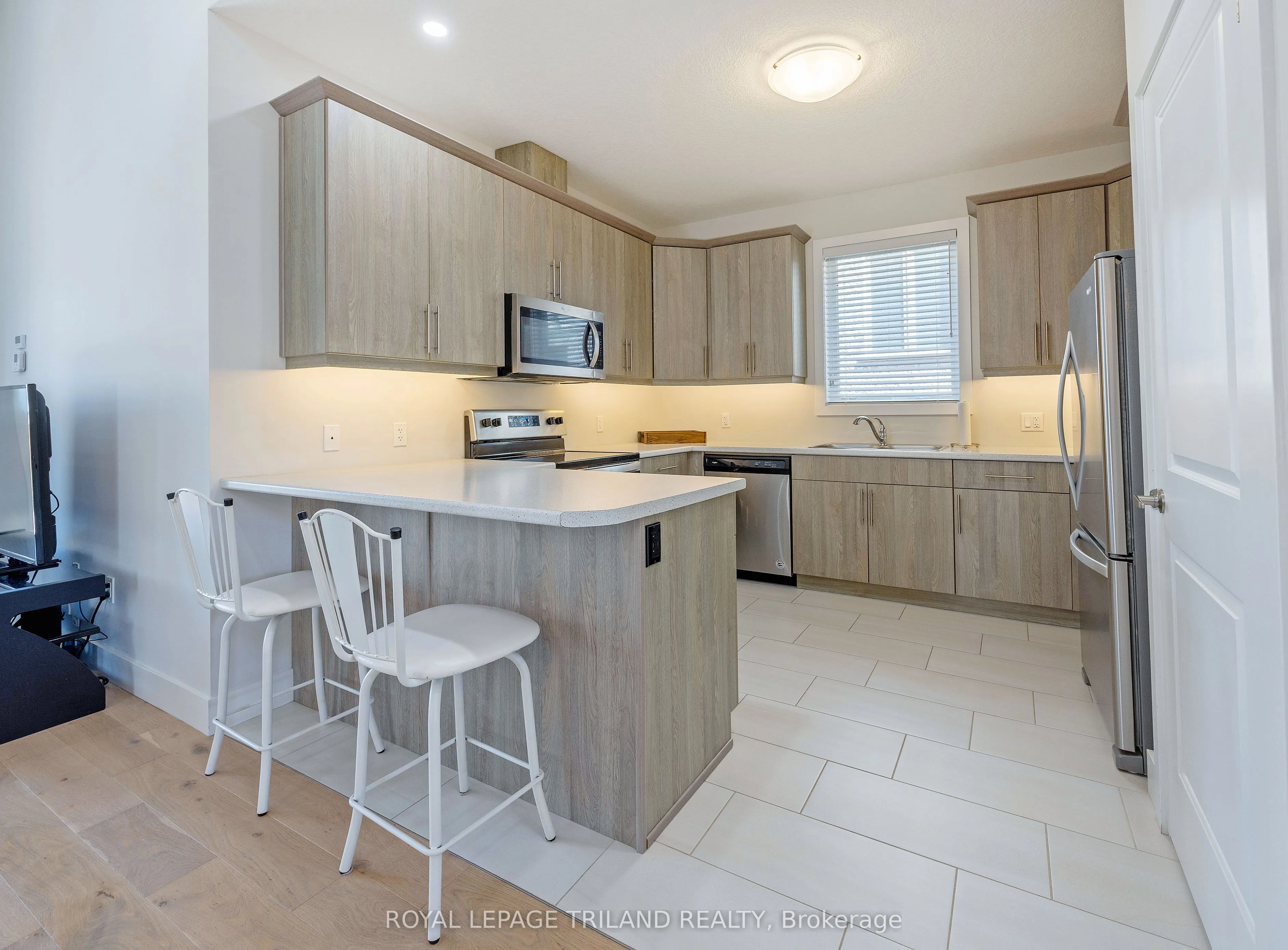 2467 Irish Moss Road