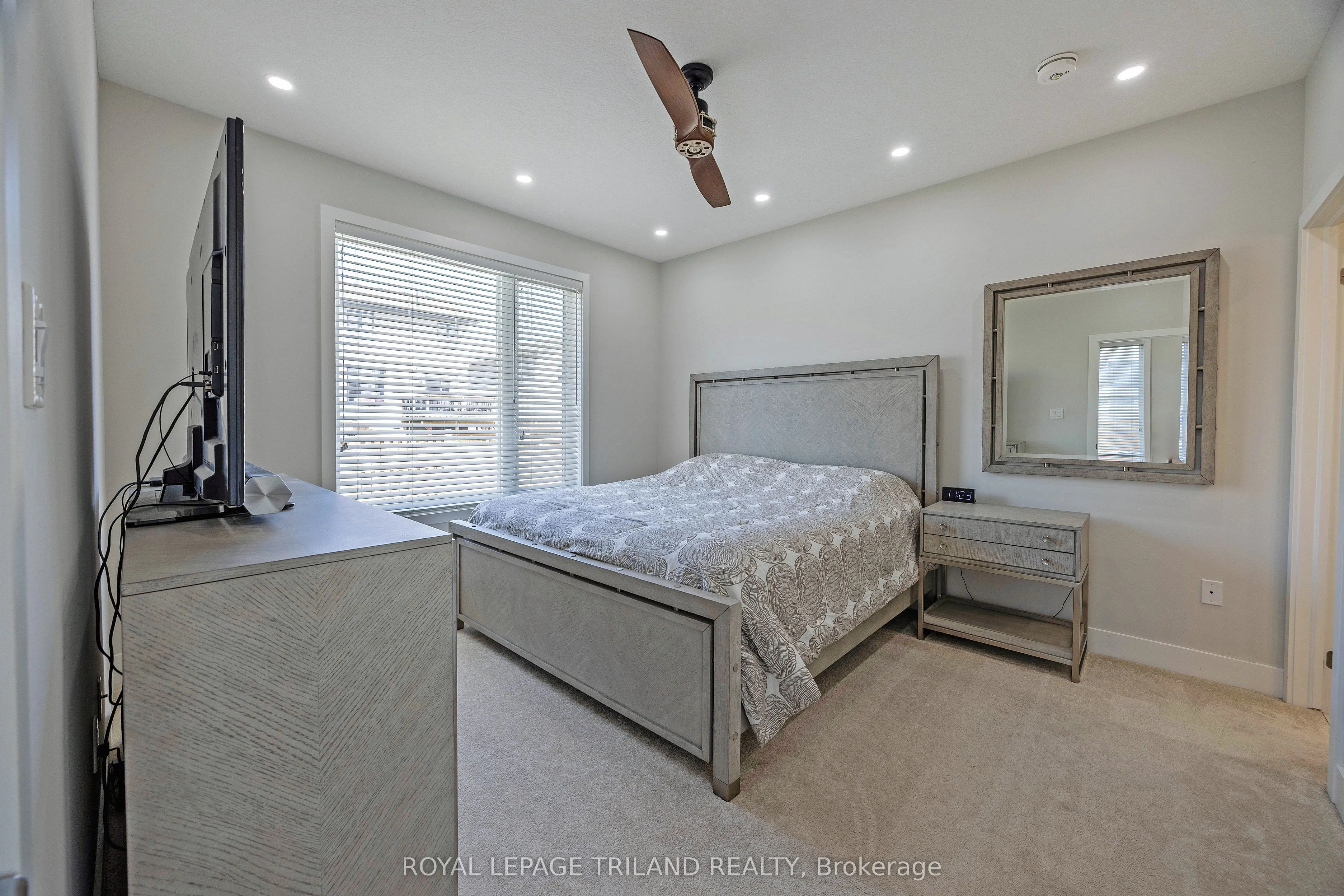 2467 Irish Moss Road