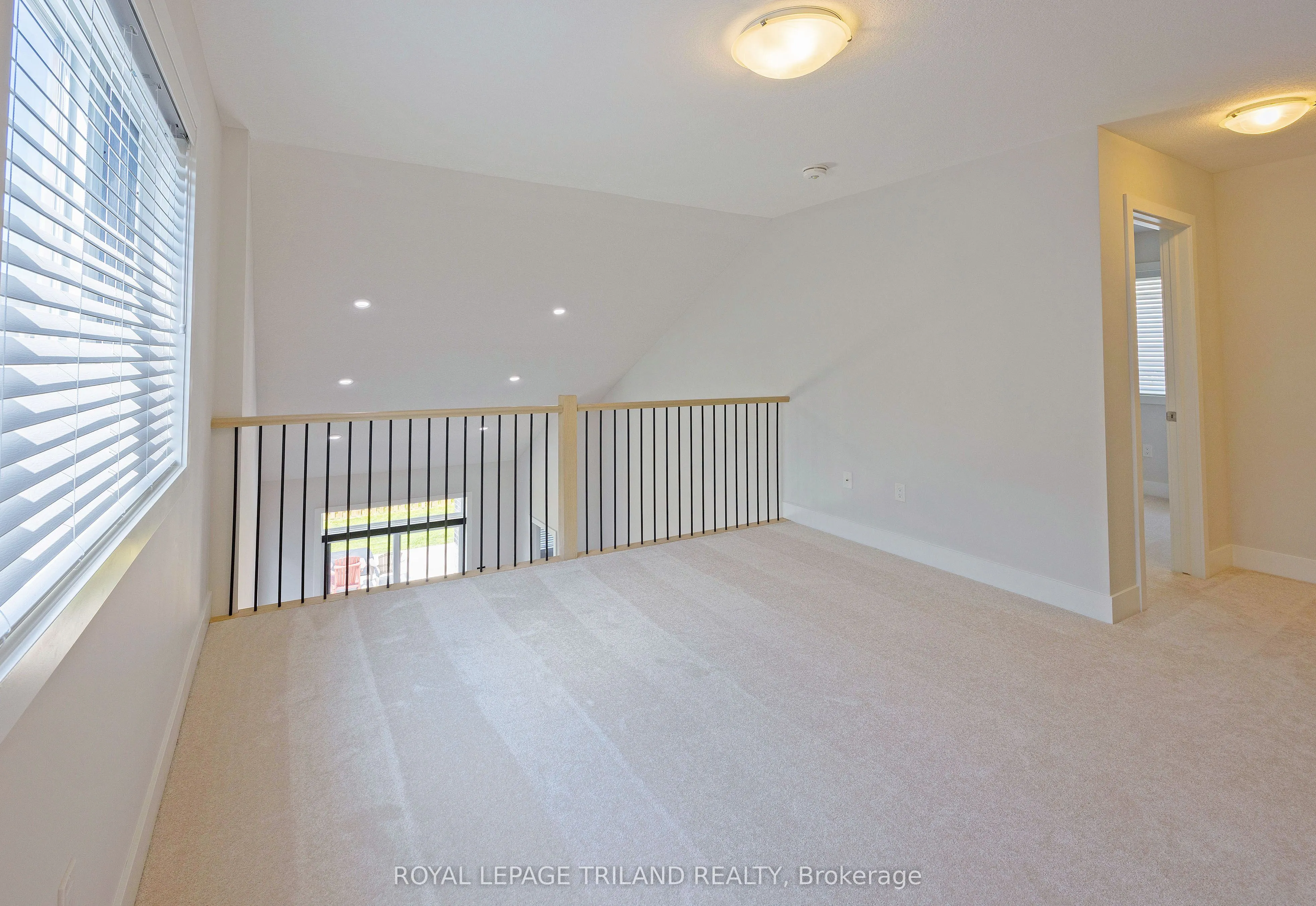 2467 Irish Moss Road