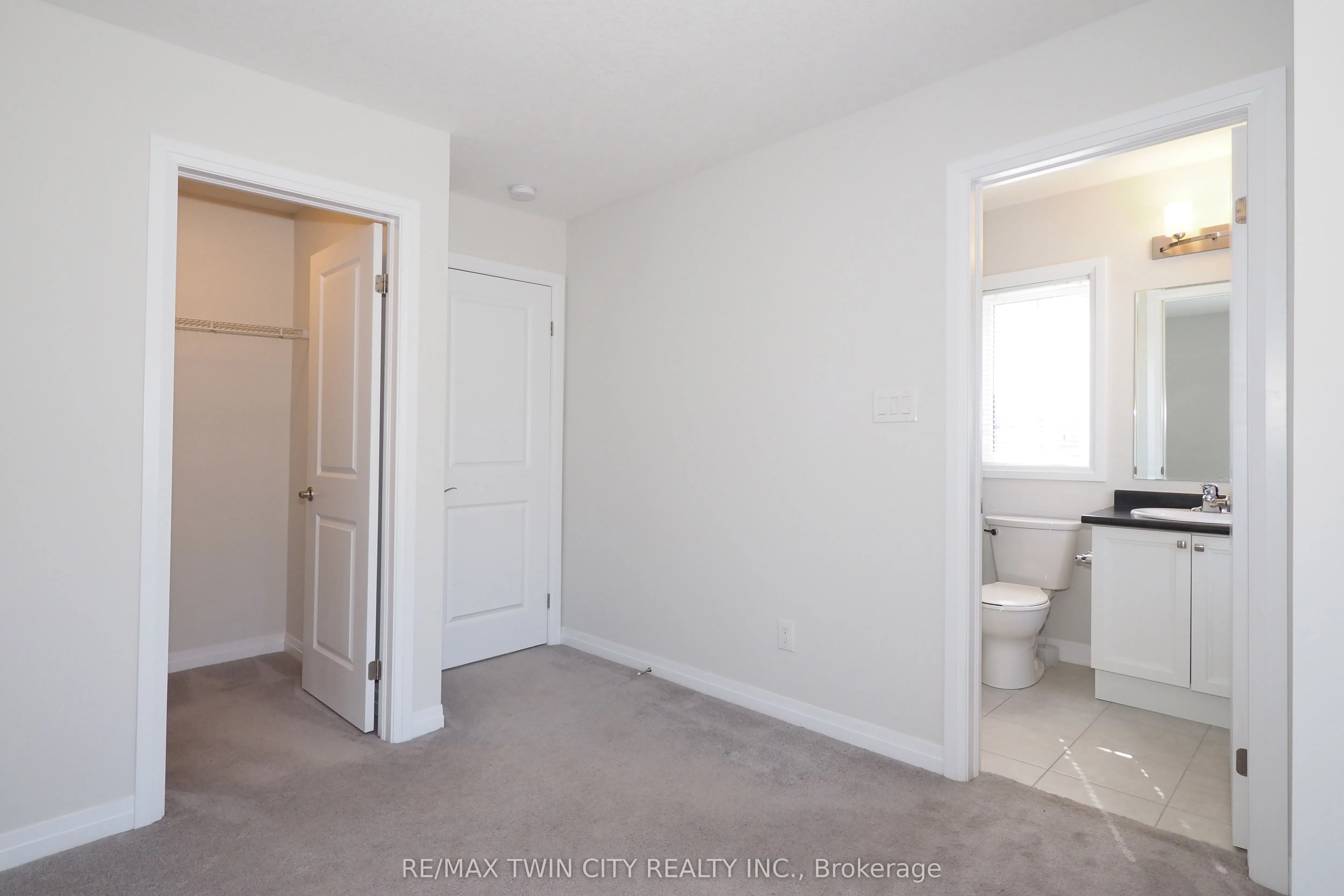 181 South Creek Drive, #11
