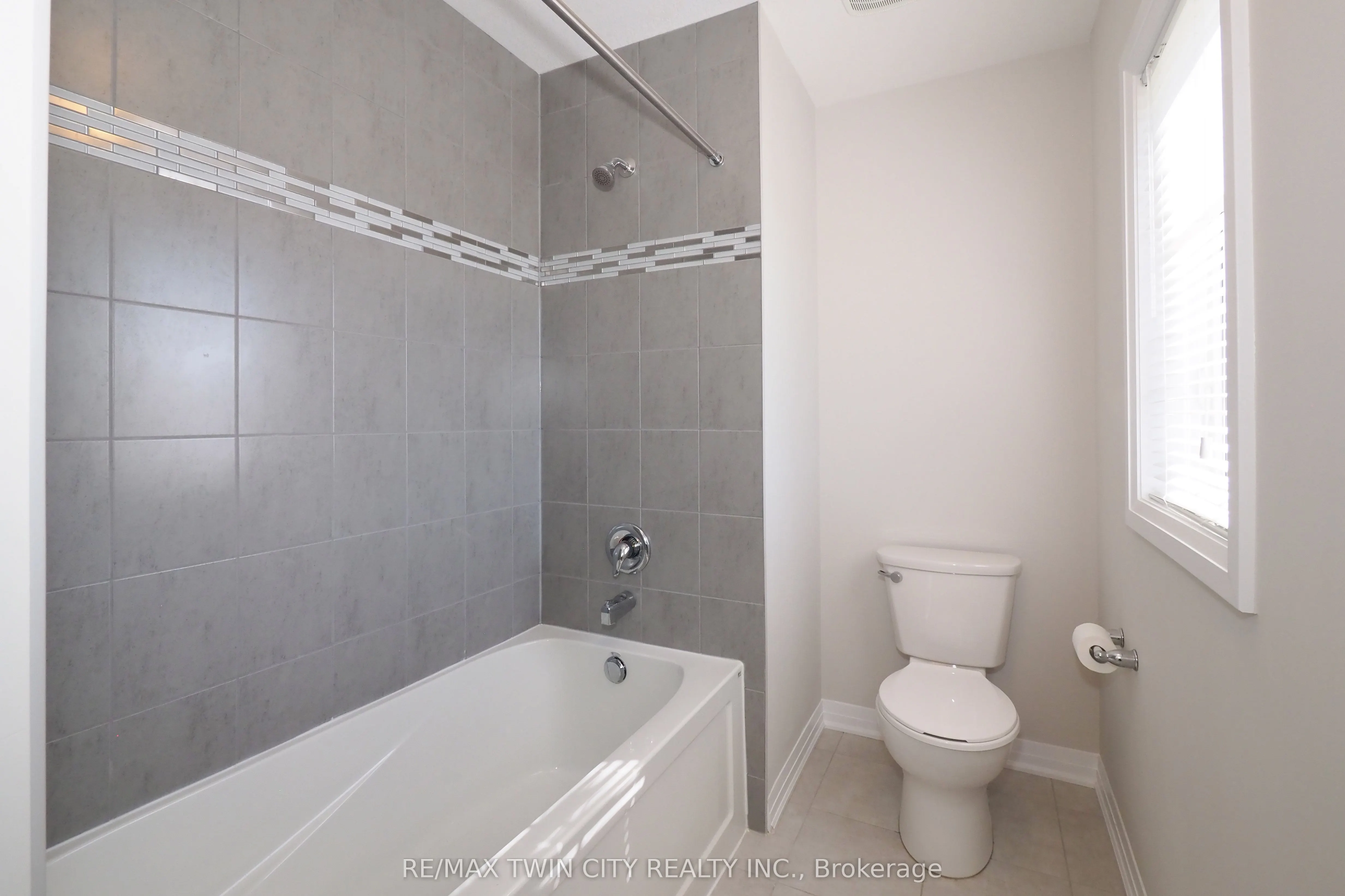 181 South Creek Drive, #11