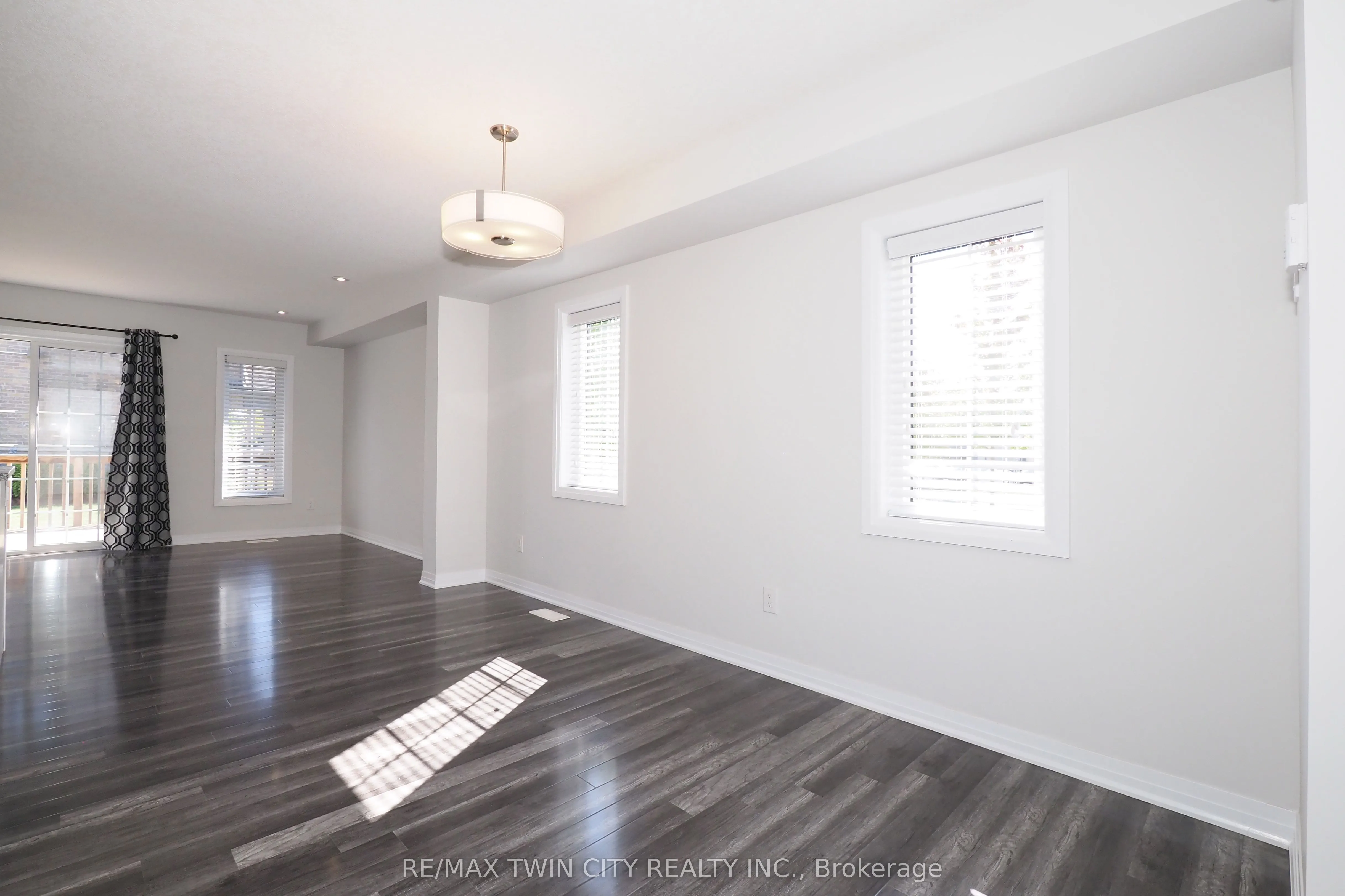 181 South Creek Drive, #11