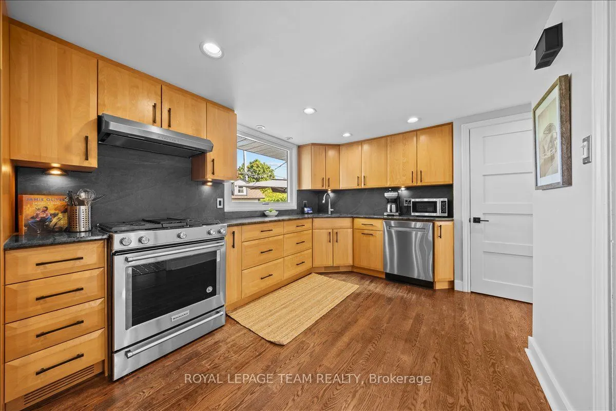 1371 Pebble Road