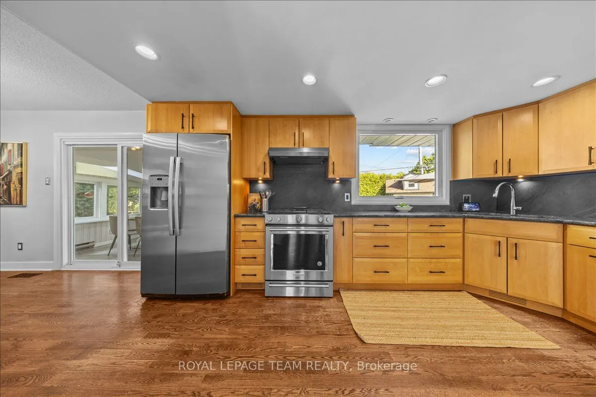 1371 Pebble Road
