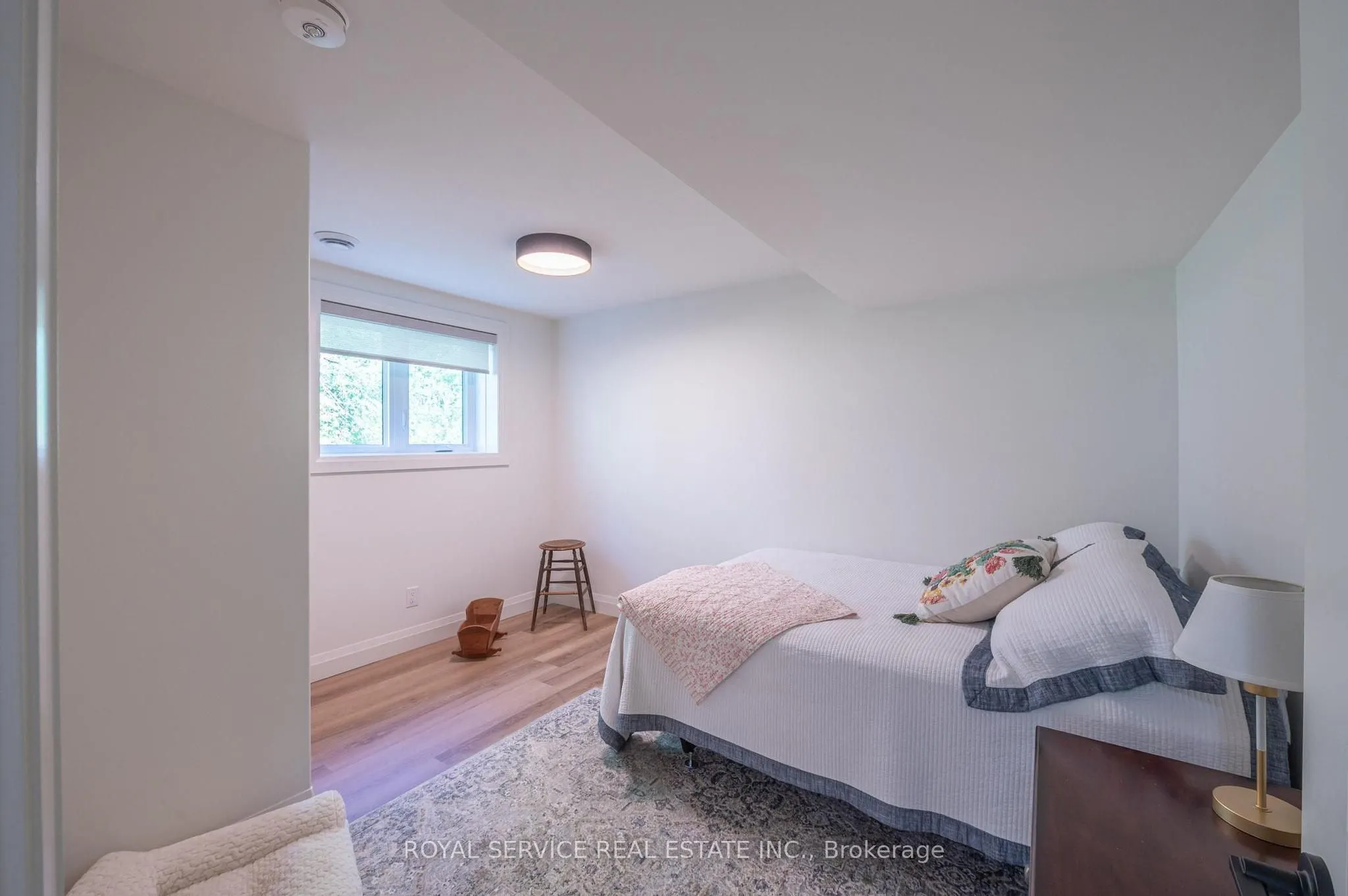 137 Ridgeline Drive