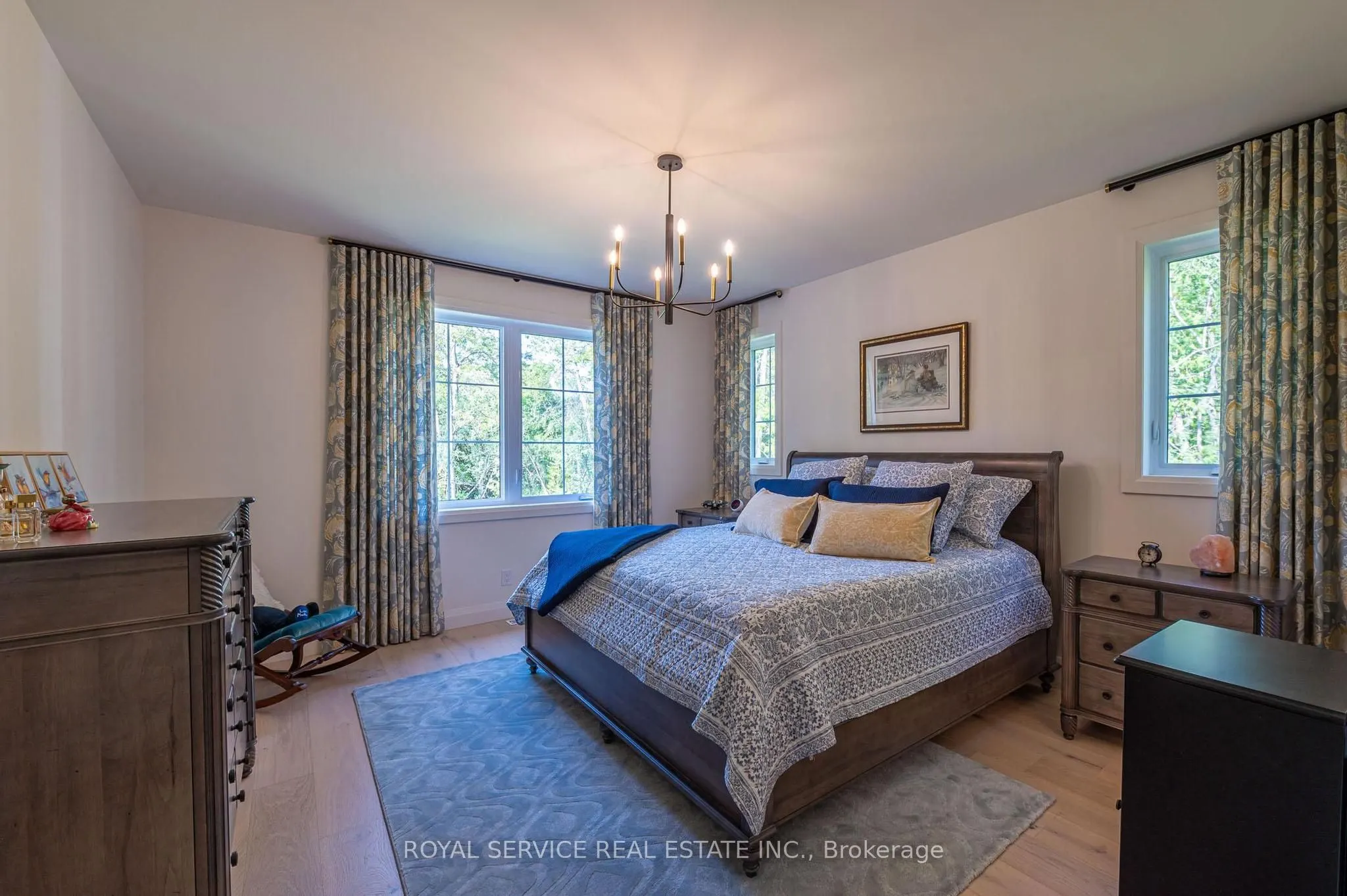 137 Ridgeline Drive