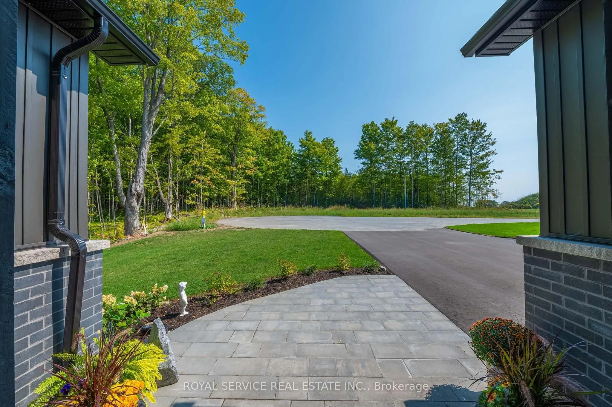 137 Ridgeline Drive