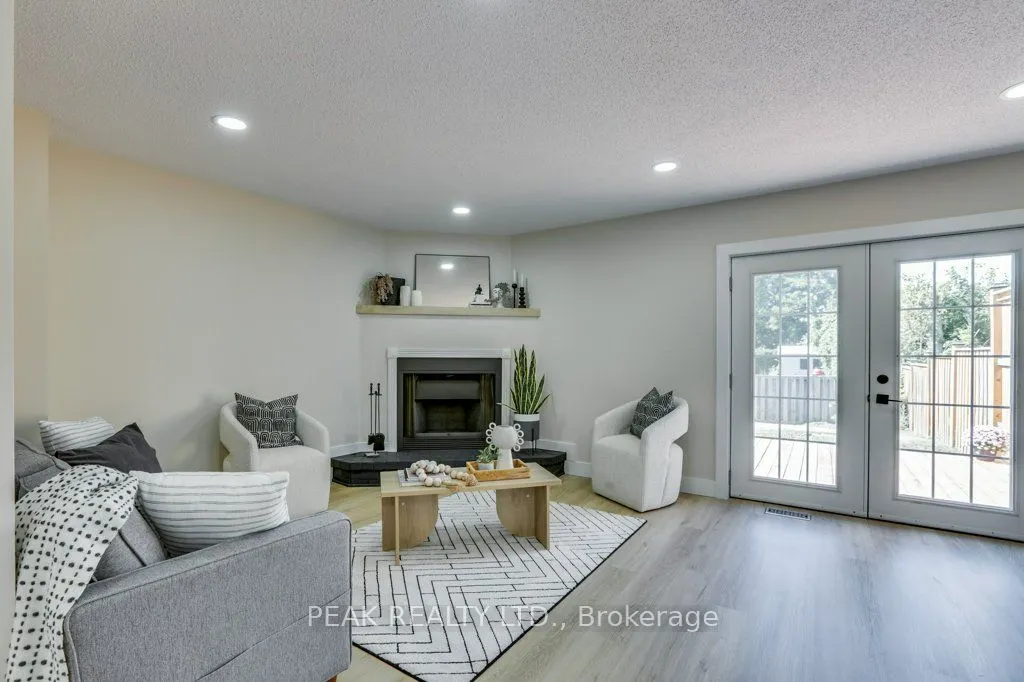 246 Martinet Avenue