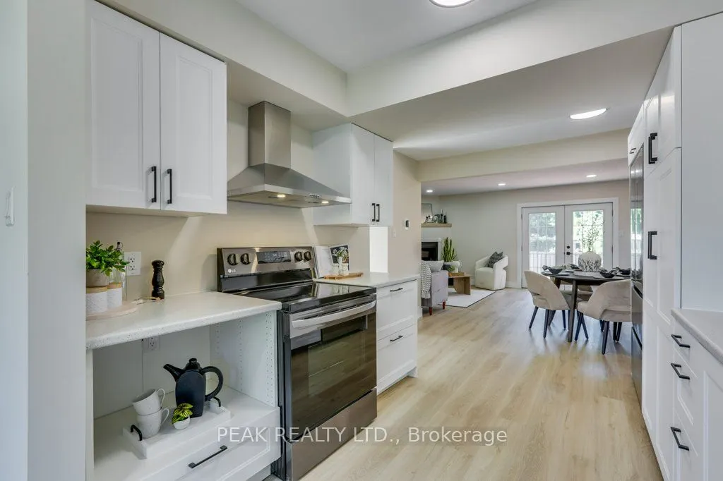 246 Martinet Avenue