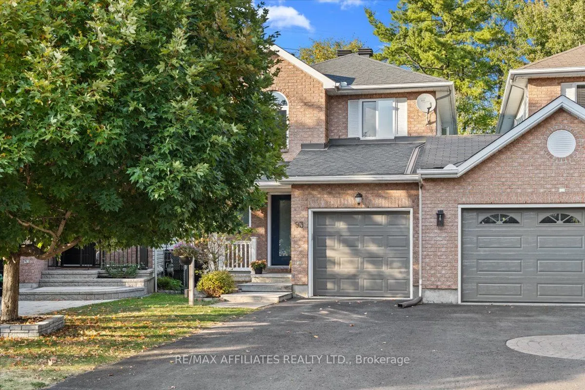 93 Springcreek Crescent