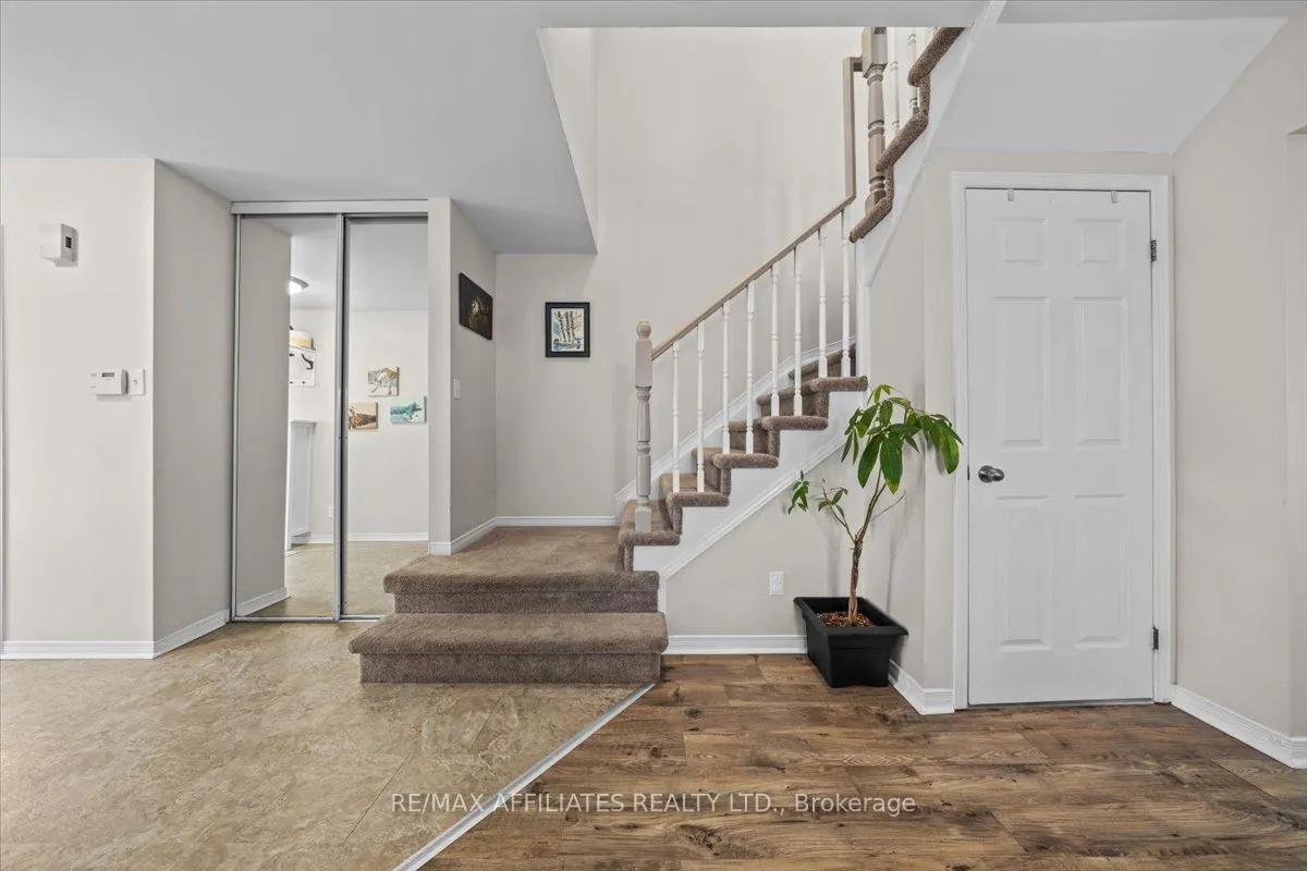 93 Springcreek Crescent