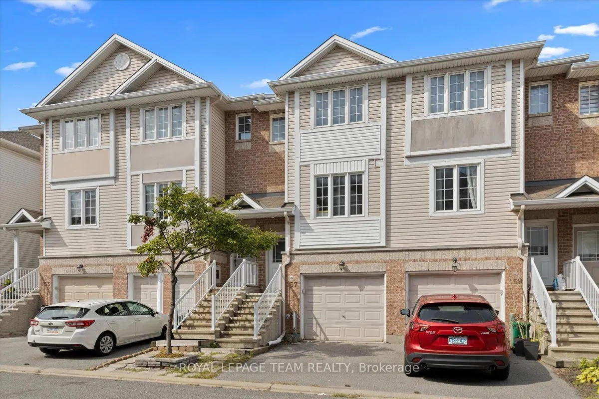 157 Fordham Private