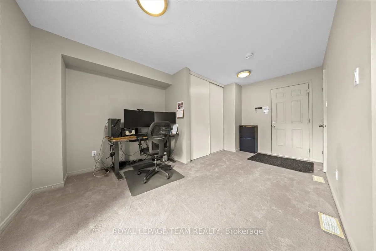 157 Fordham Private