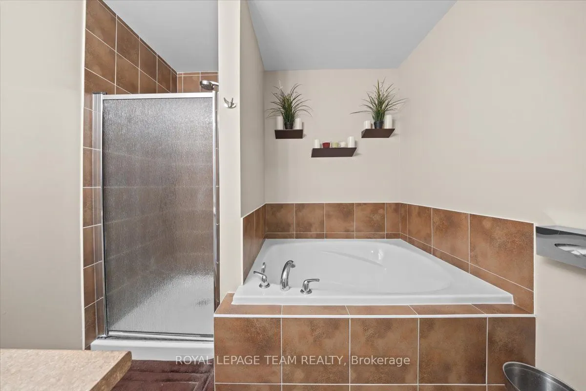 157 Fordham Private