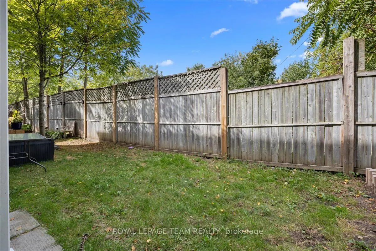 157 Fordham Private