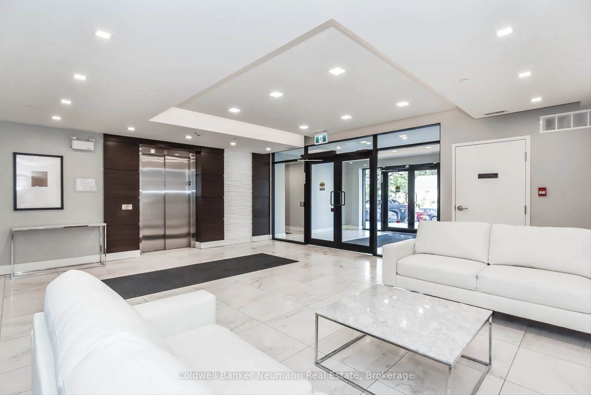 1280 Gordon Street, #210