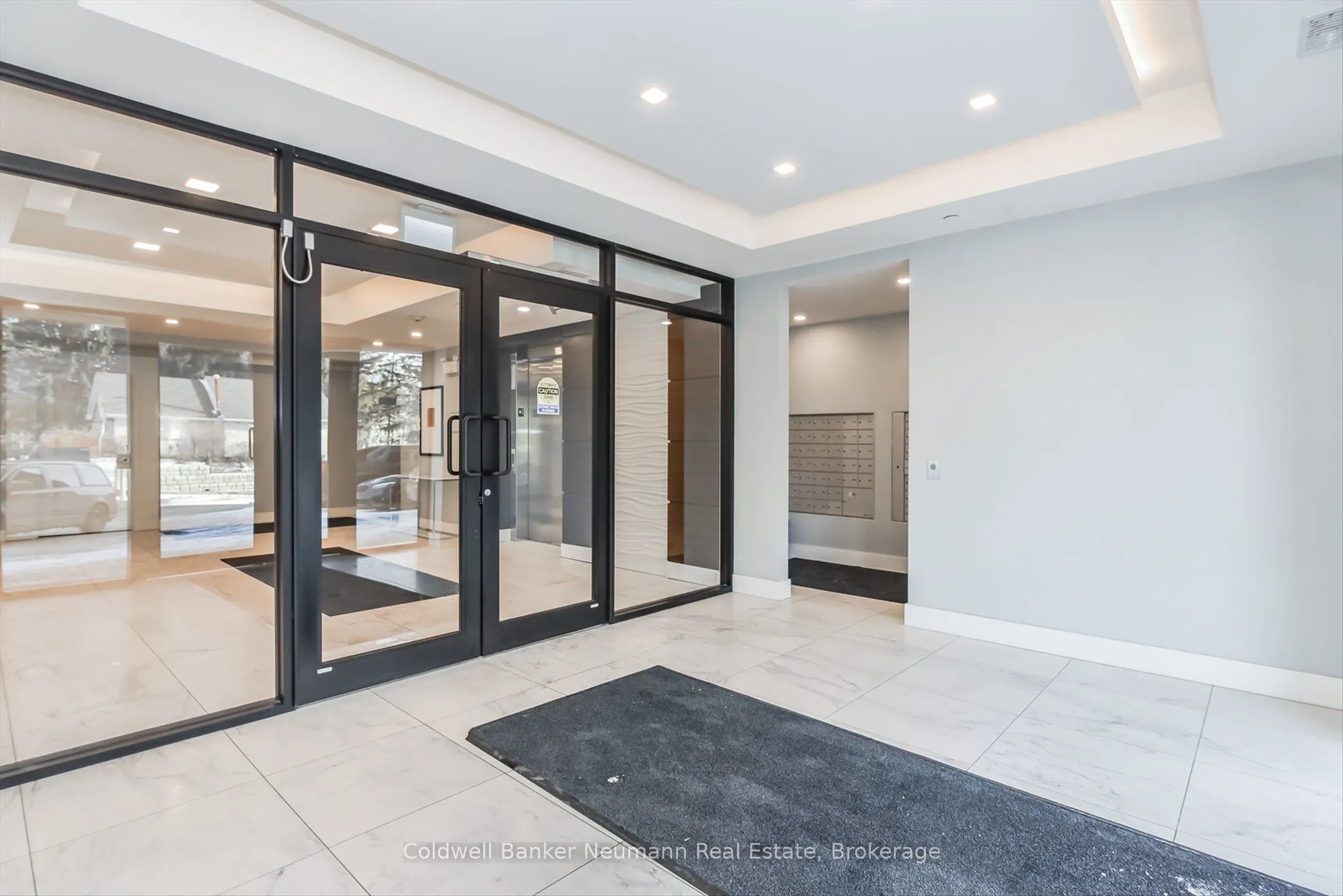 1280 Gordon Street, #210