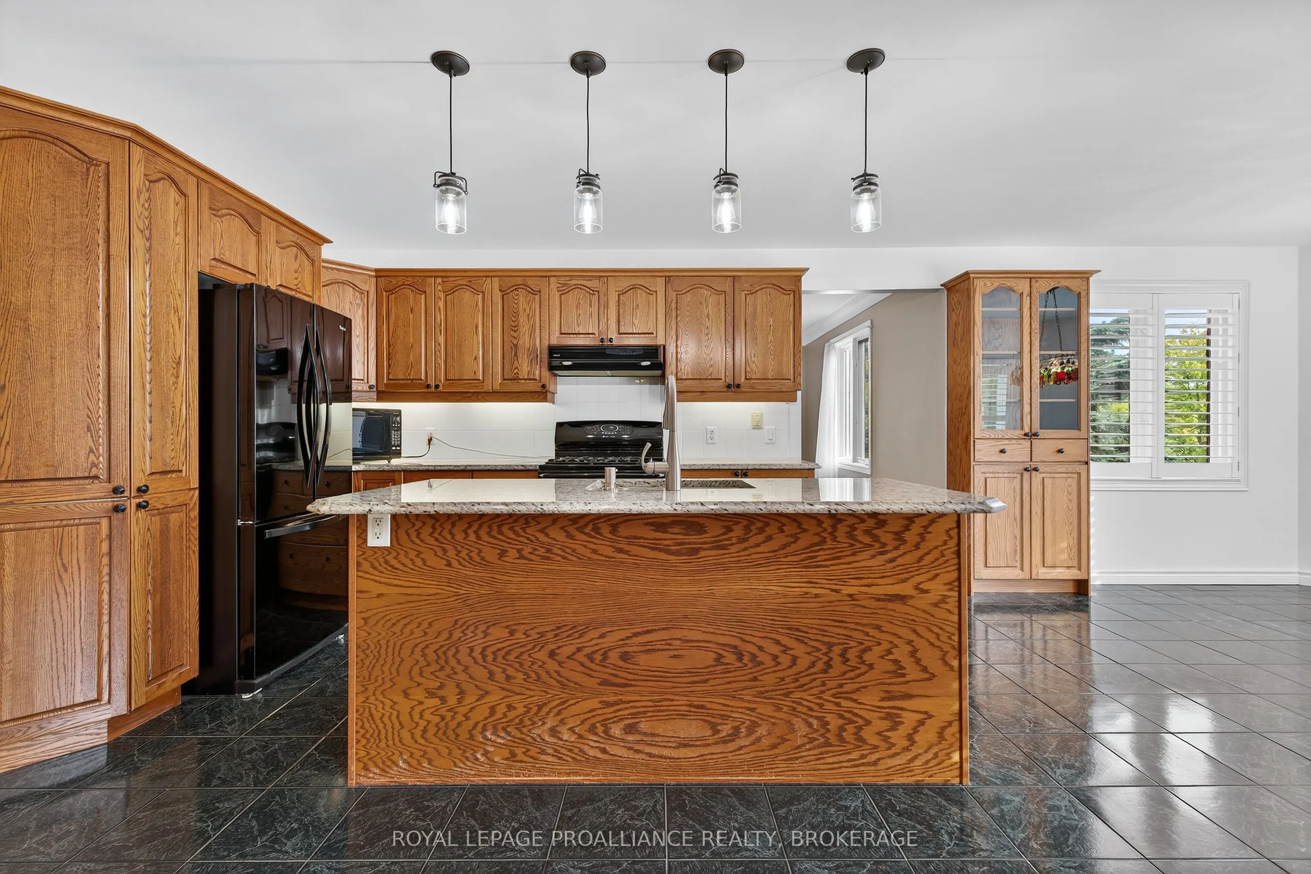 520 Citation Crescent
