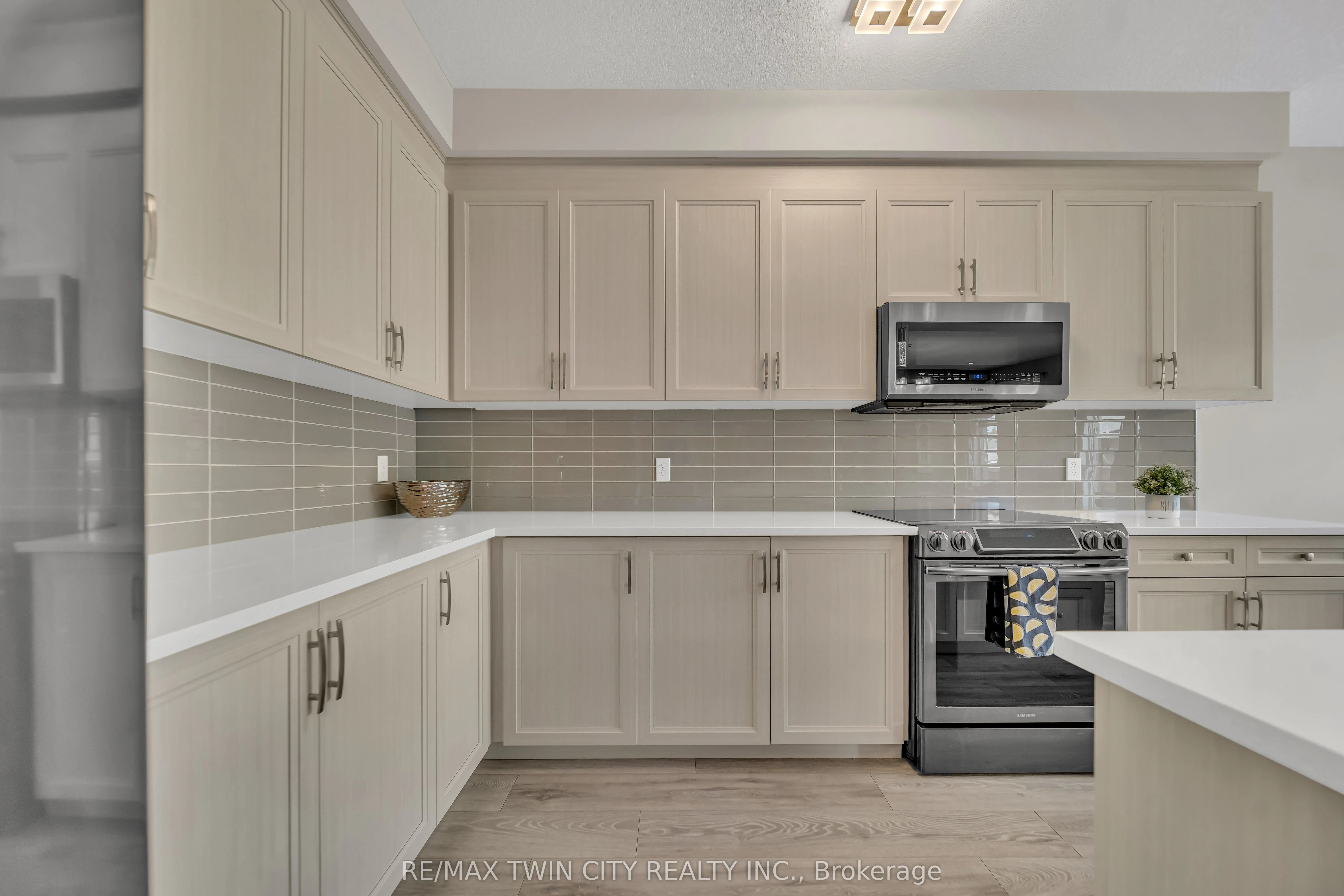 536 Landgren Court
