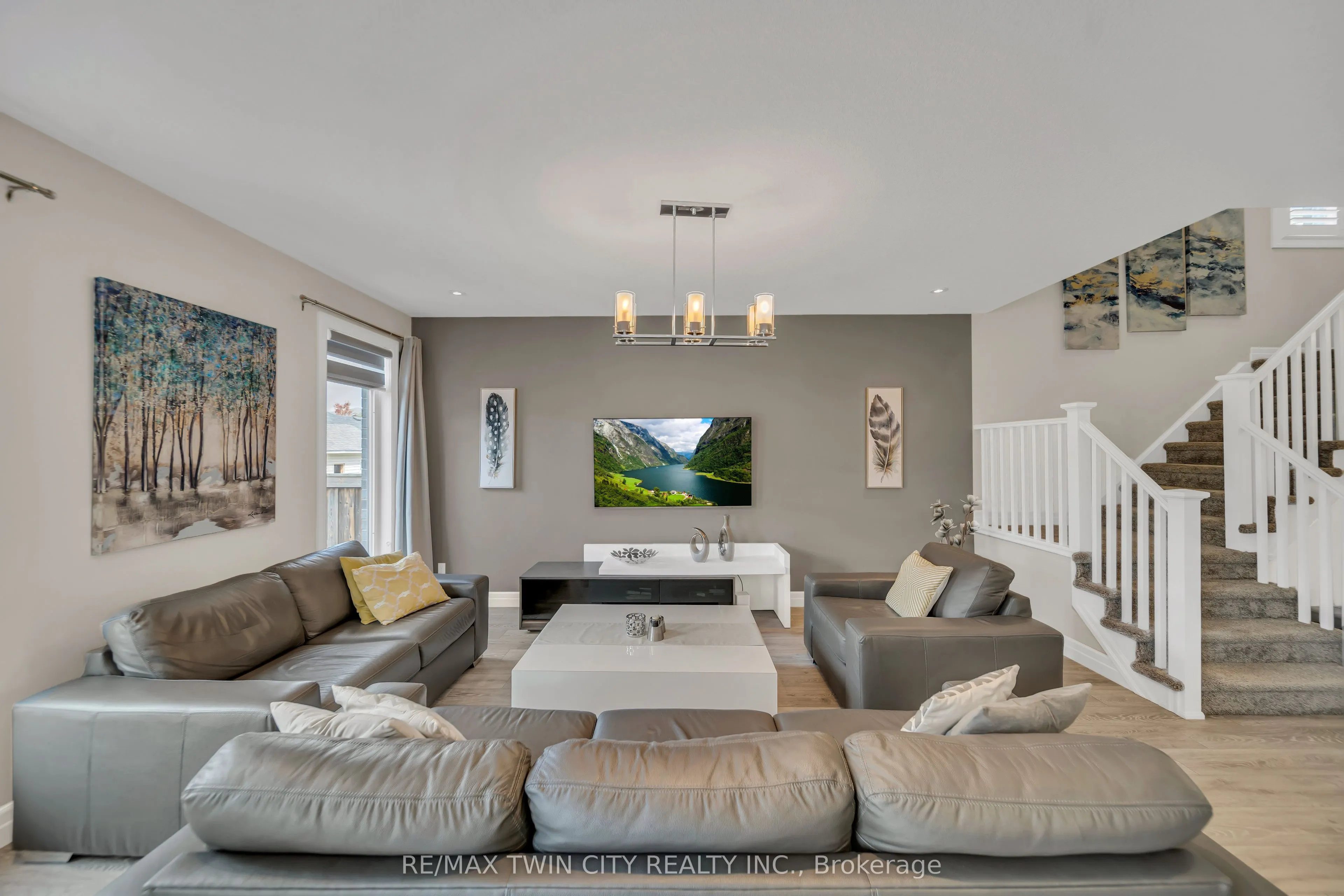 536 Landgren Court