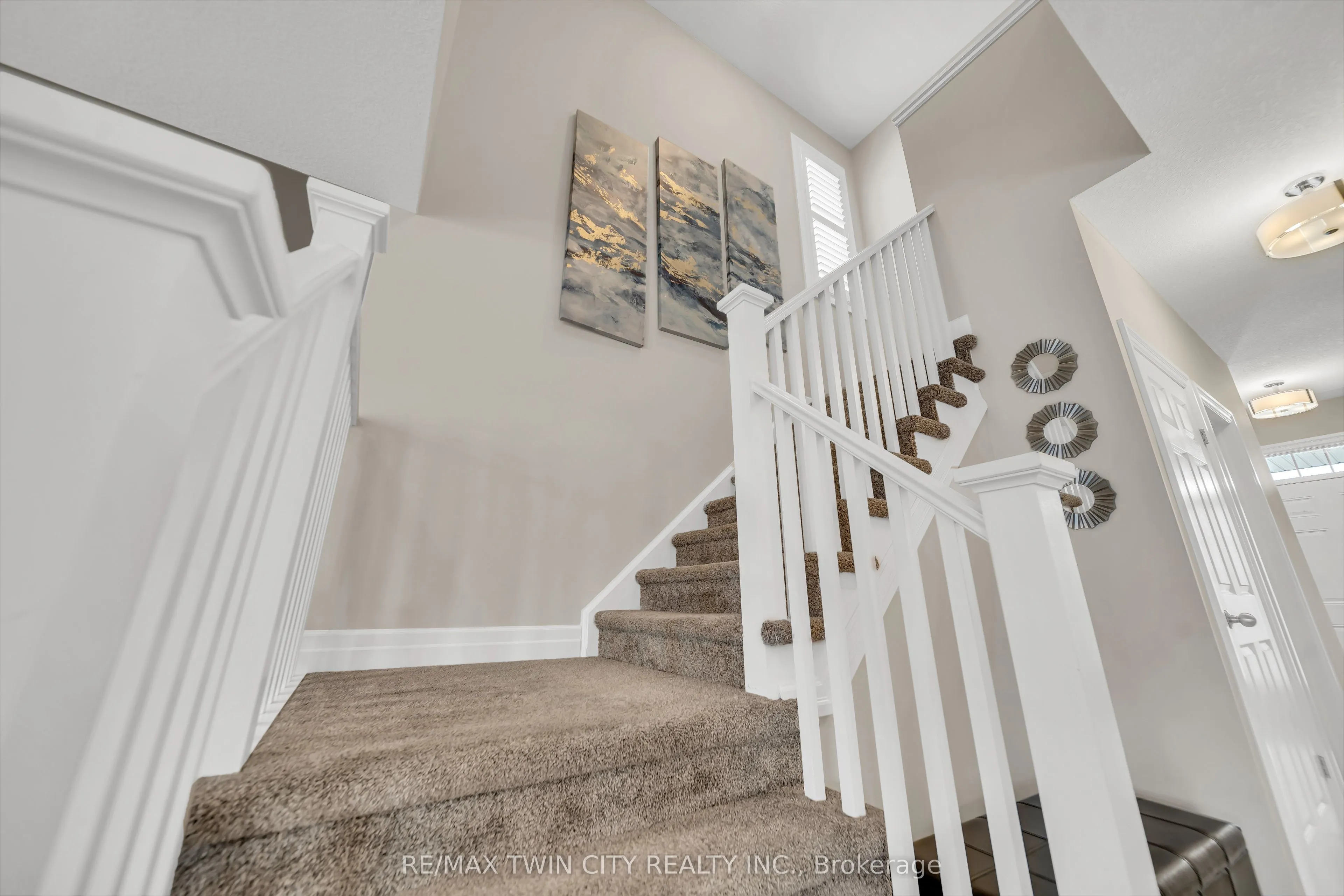 536 Landgren Court