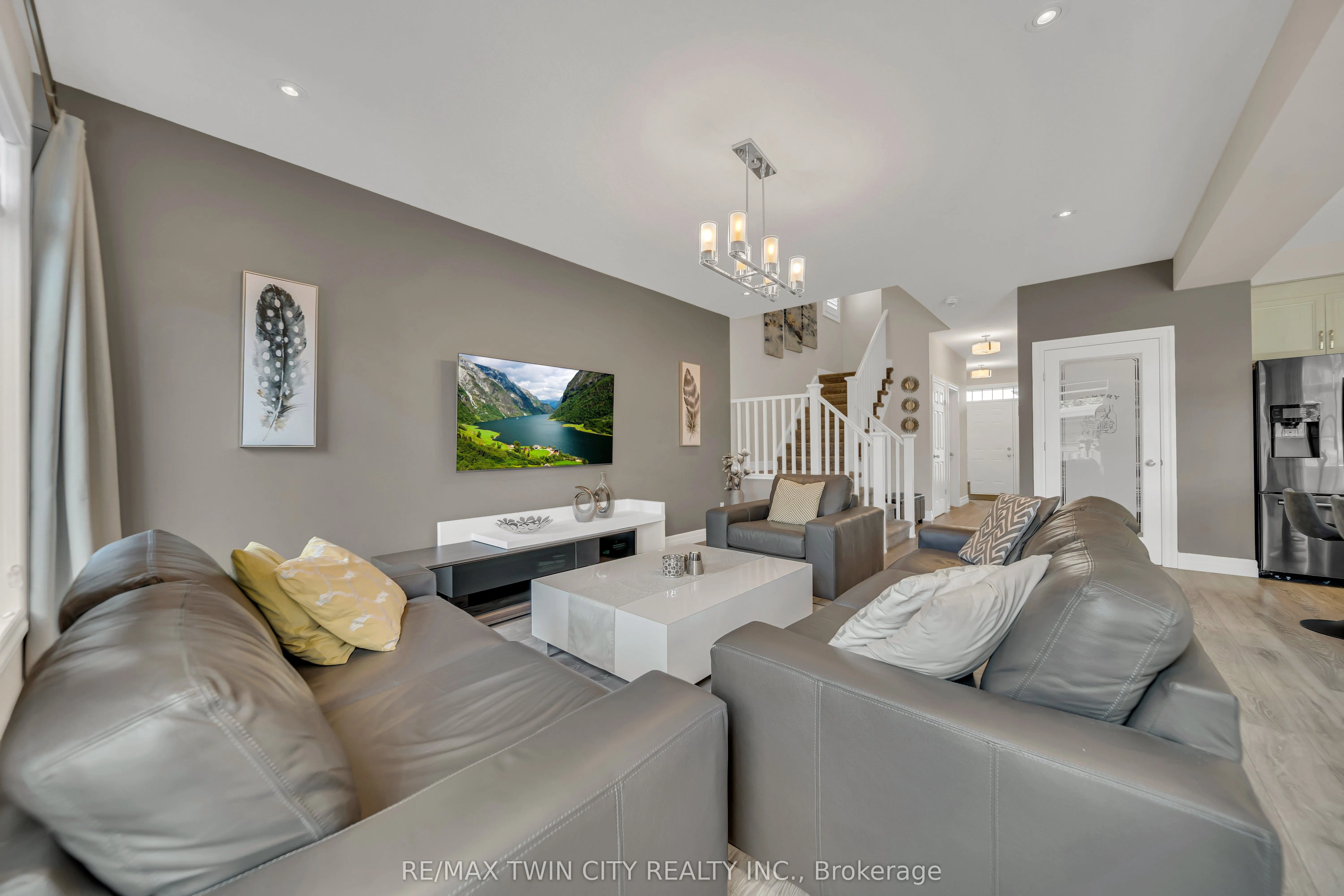 536 Landgren Court