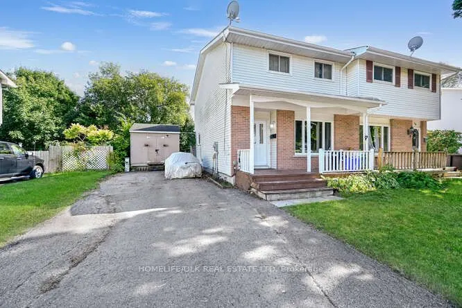 747 Laurier Boulevard