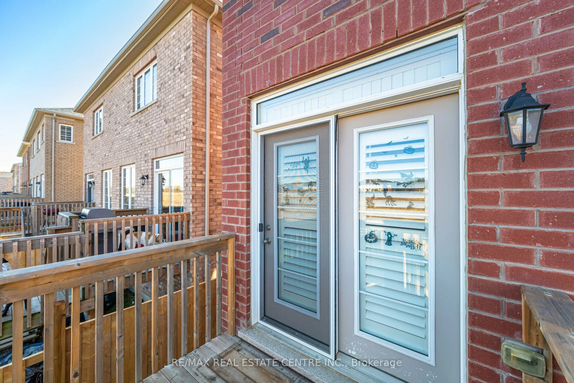 84 Heming Trail