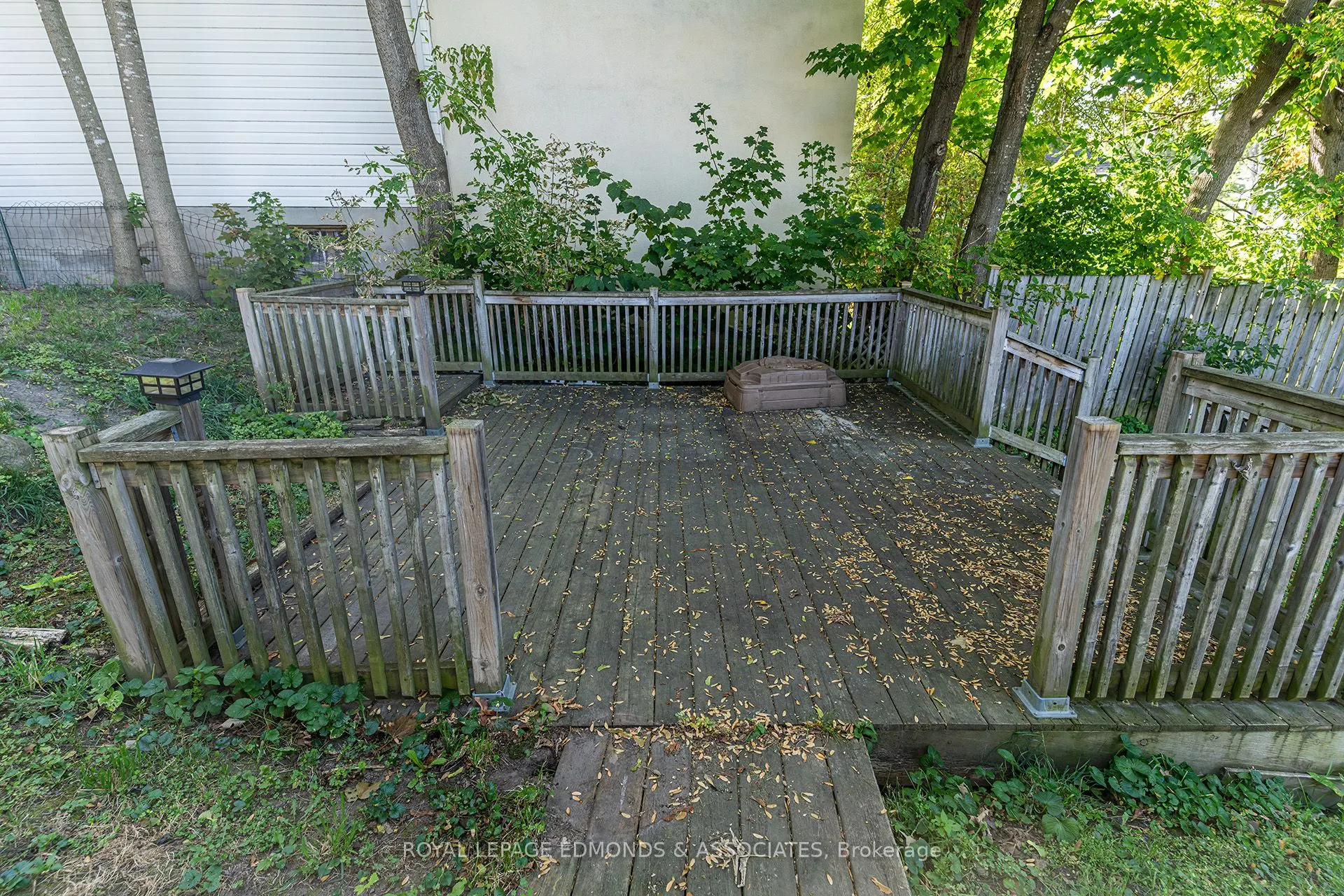 642 Mackay Street