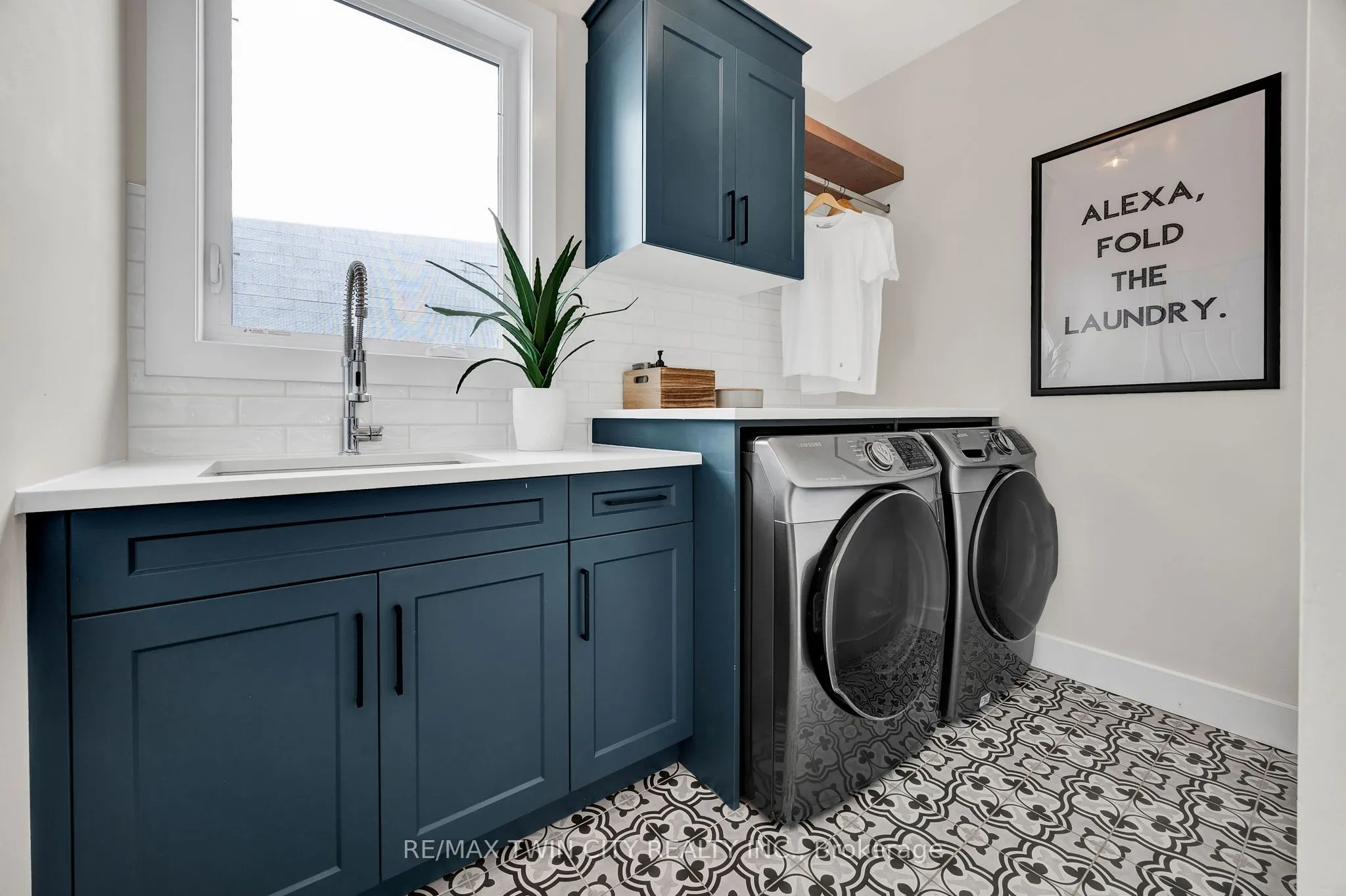 78 Ridgemount Street