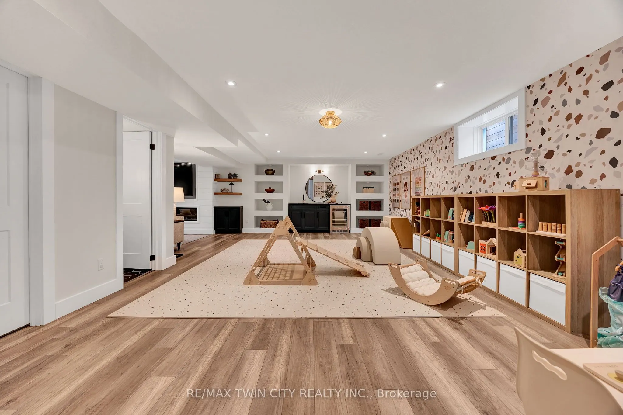 78 Ridgemount Street