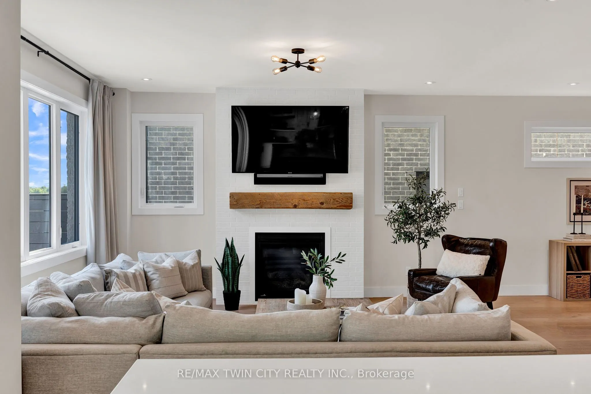 78 Ridgemount Street