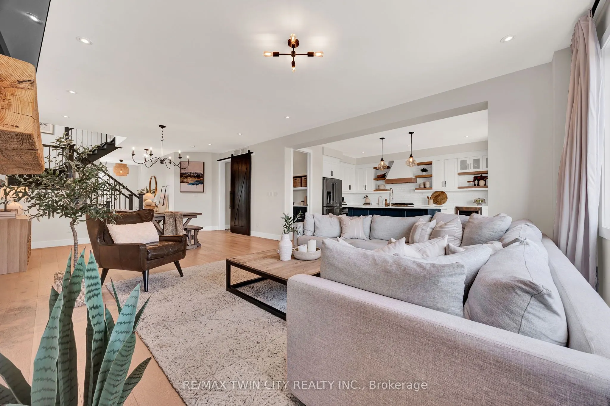 78 Ridgemount Street