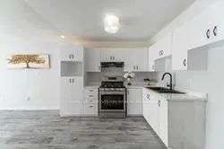 145 Chestnut Street N