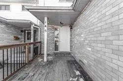 145 Chestnut Street N