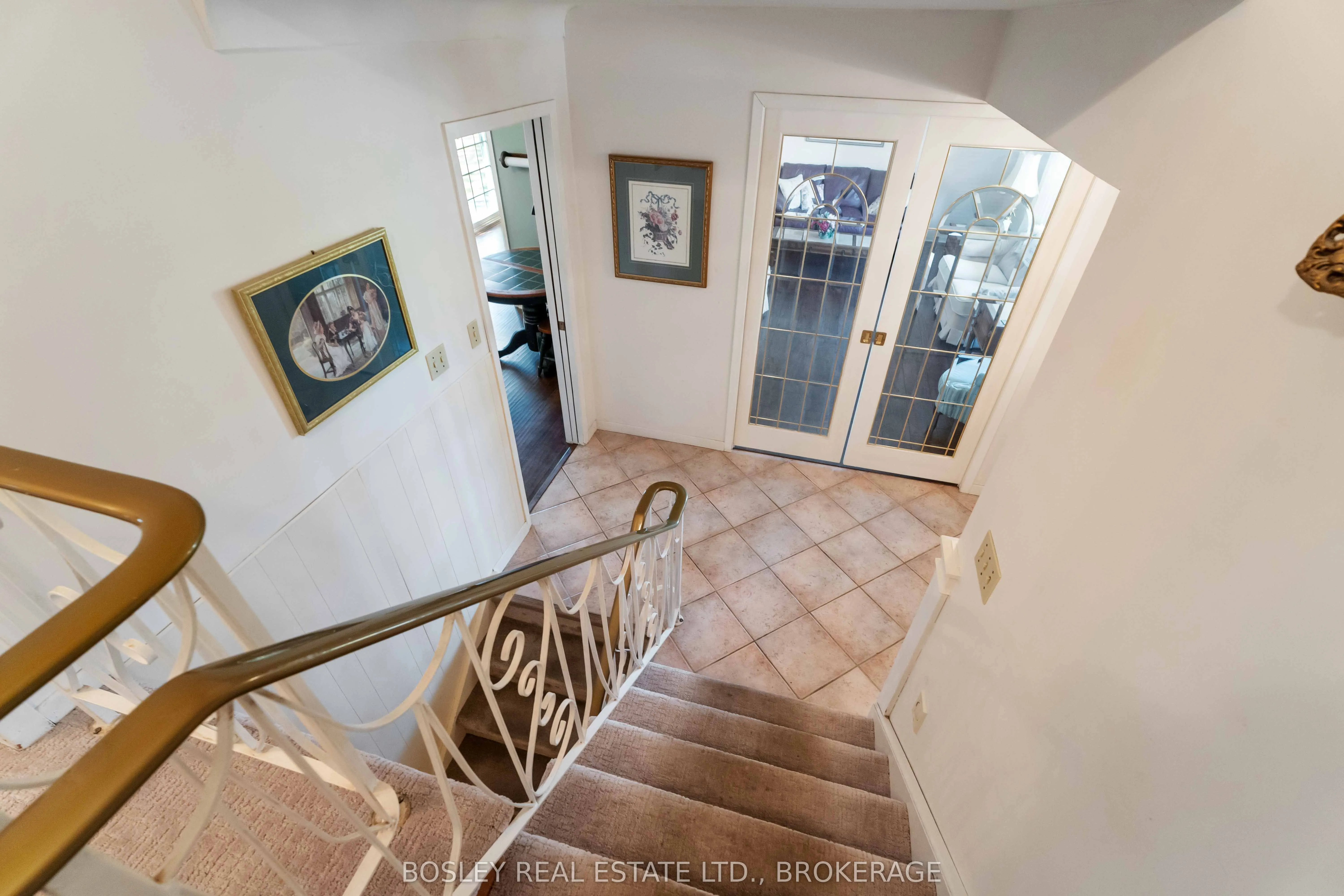 27 Meadowlark Crescent