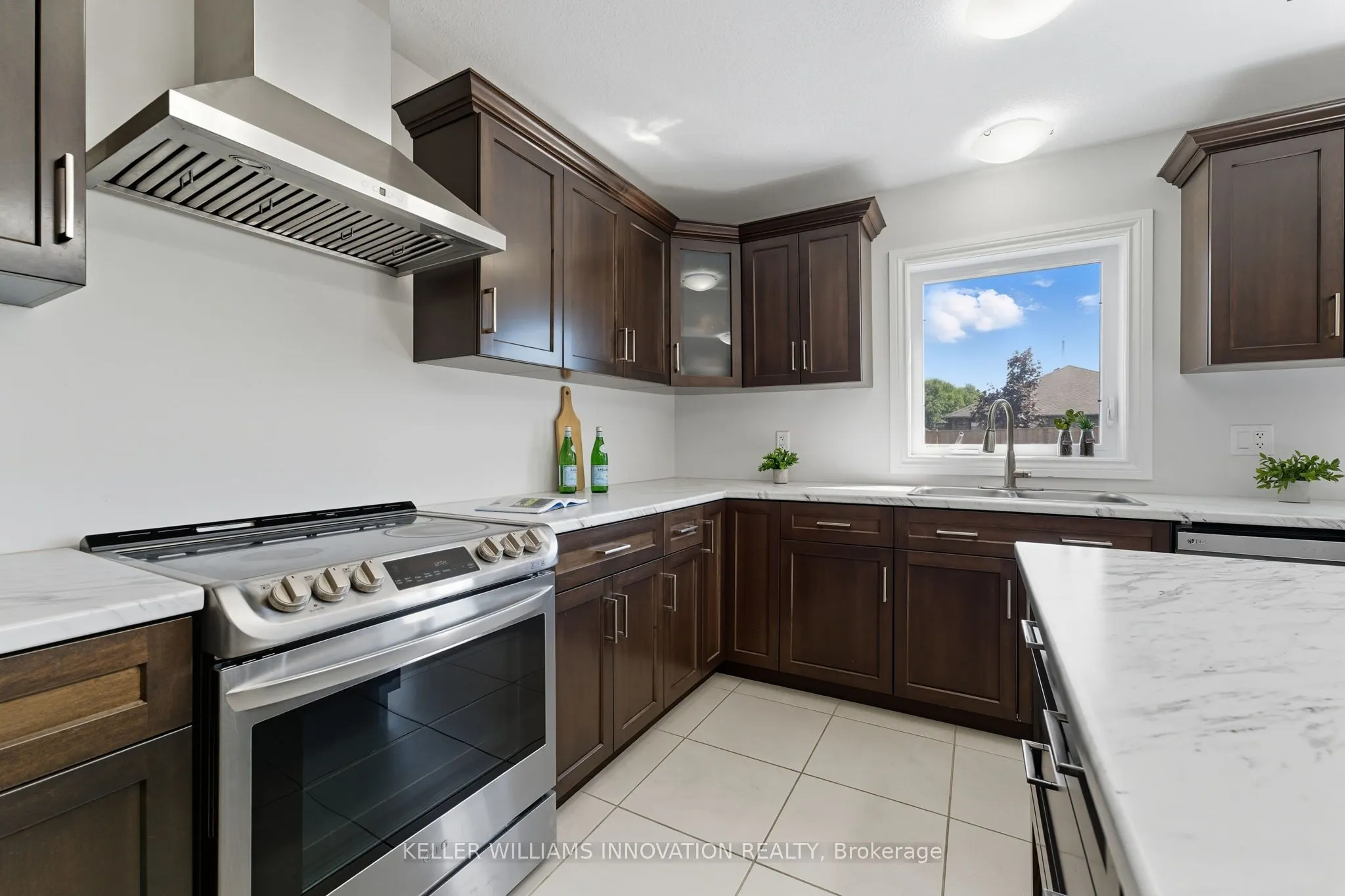 97 Forbes Crescent
