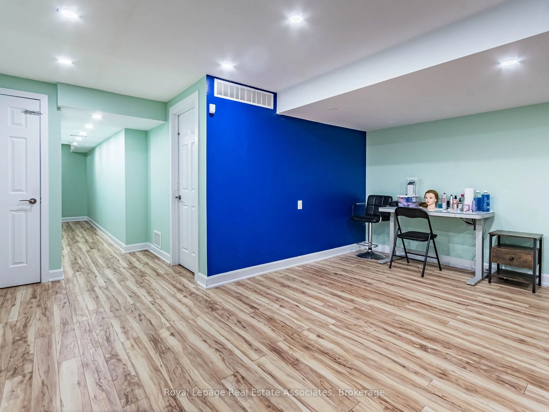 110 Highland Road E, #119