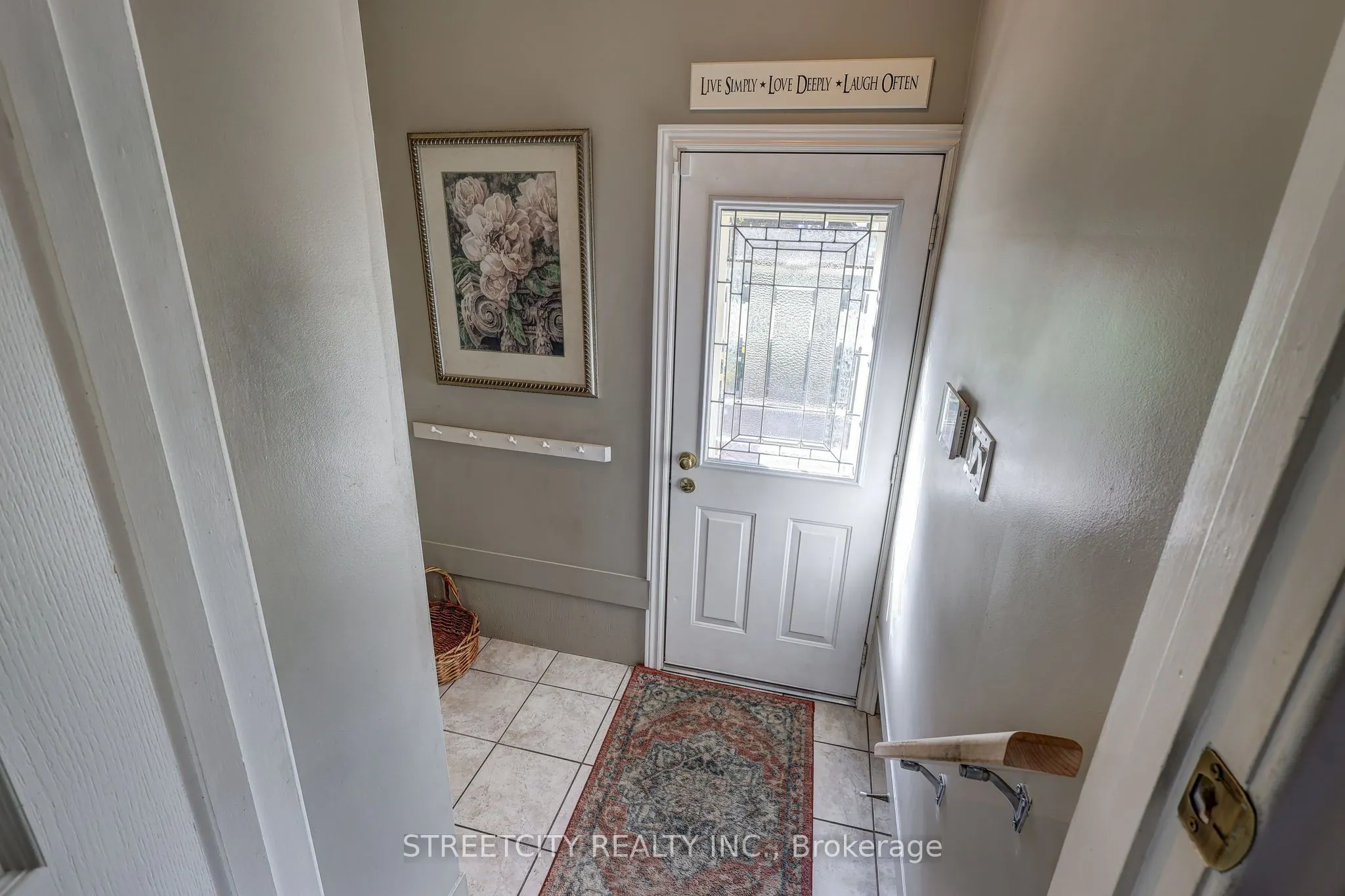 15 Ryerson Place
